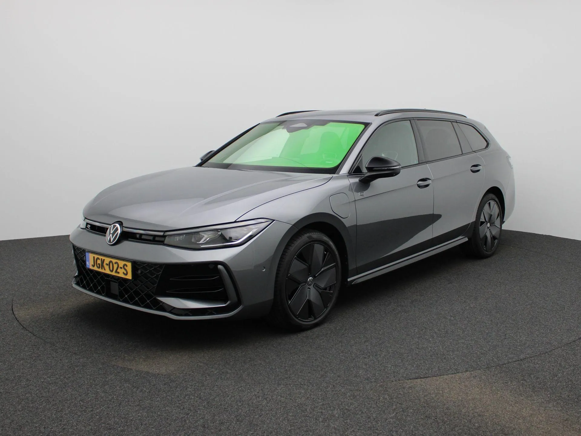 Volkswagen Passat — foto 1