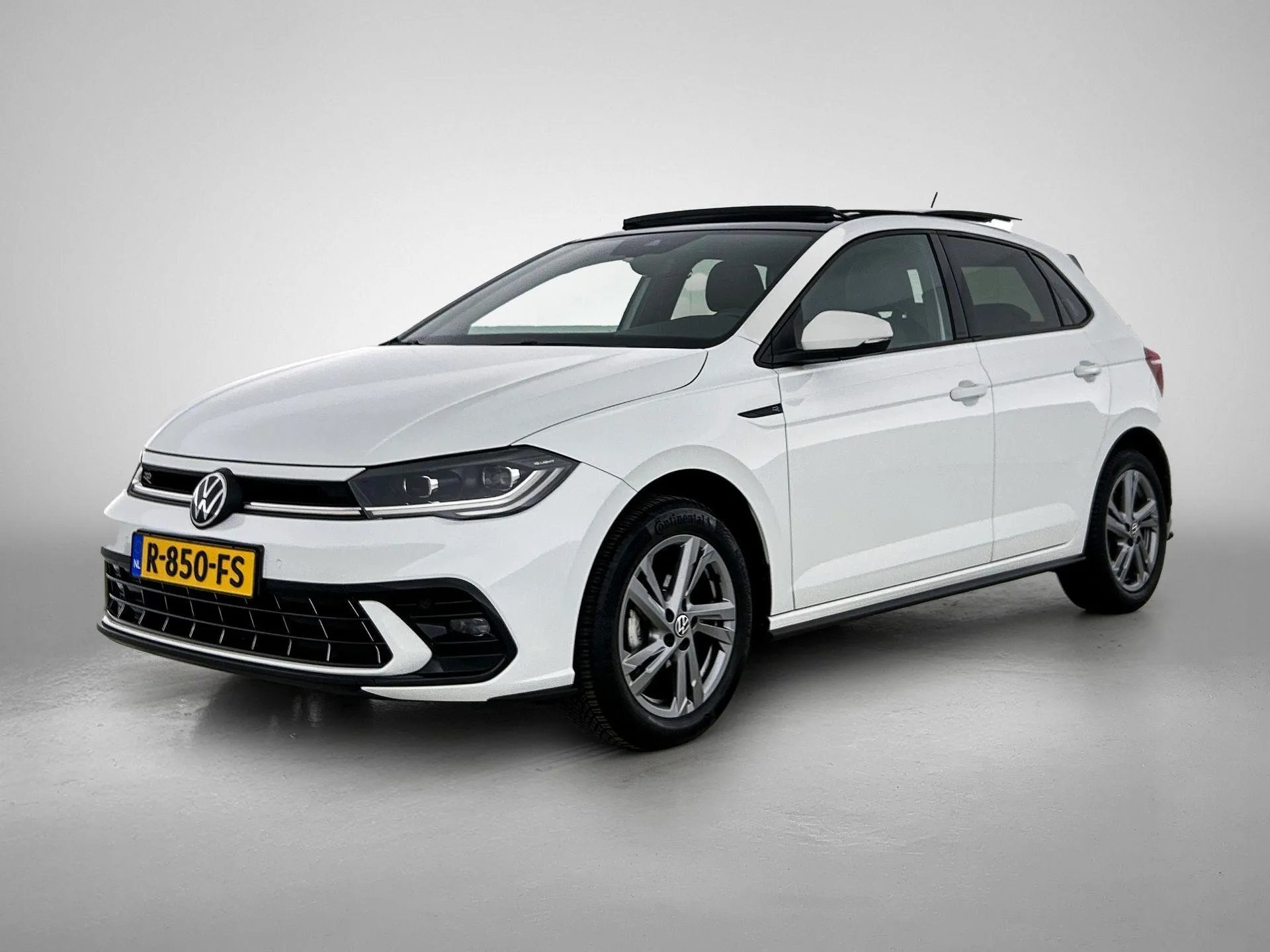 Volkswagen Polo — foto 1