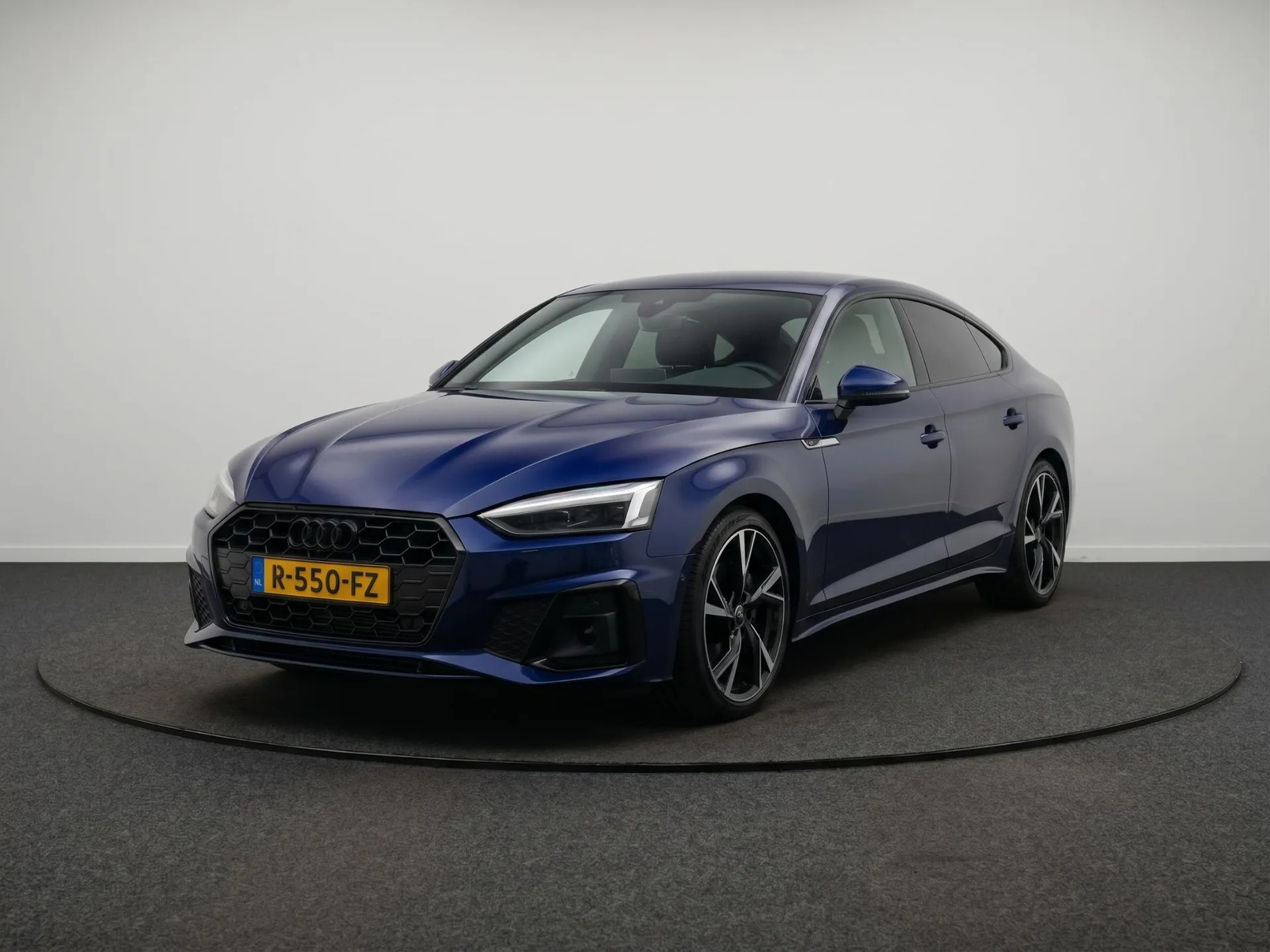 Audi A5 — foto 1