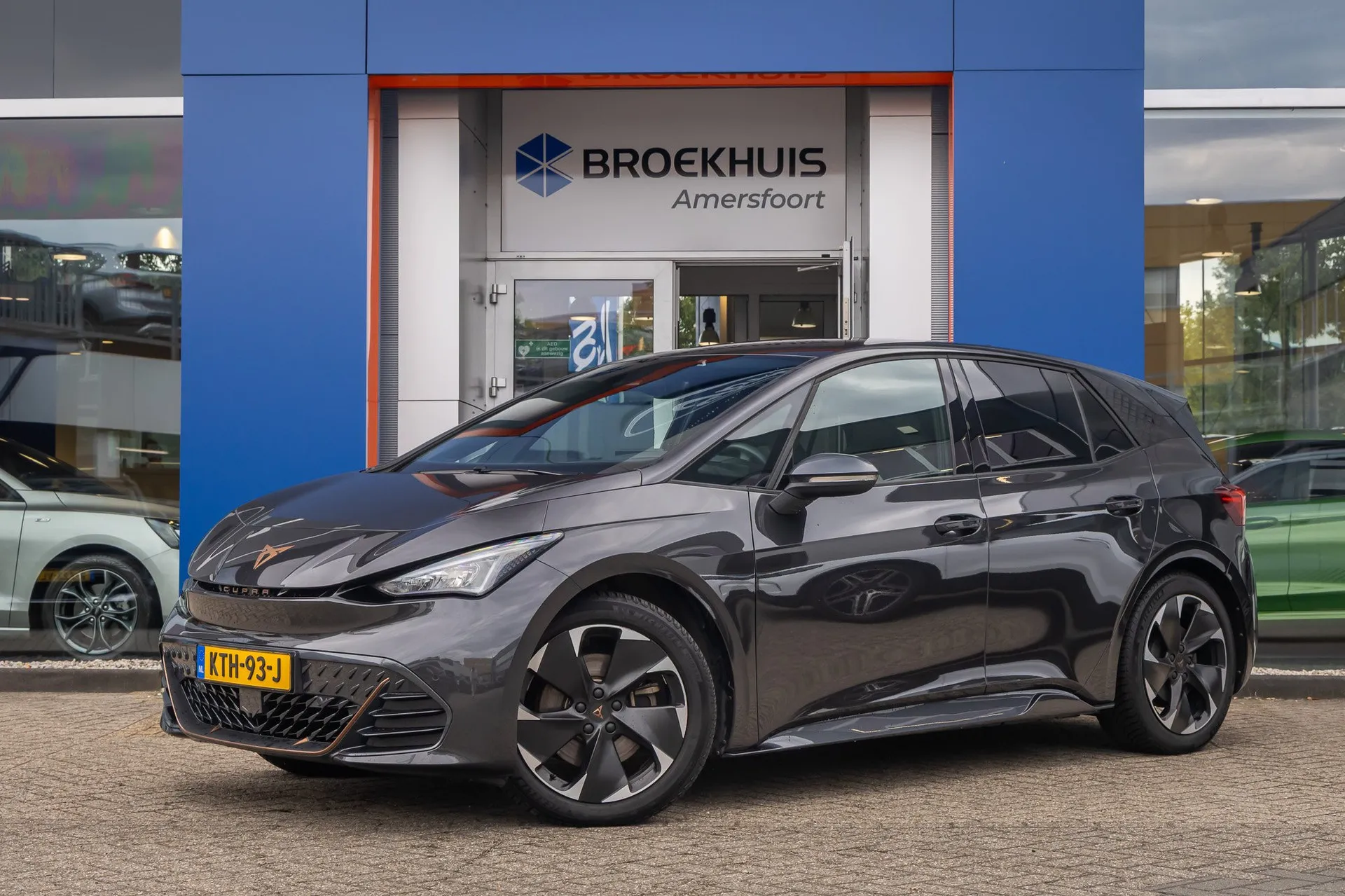 Cupra Born — foto 1