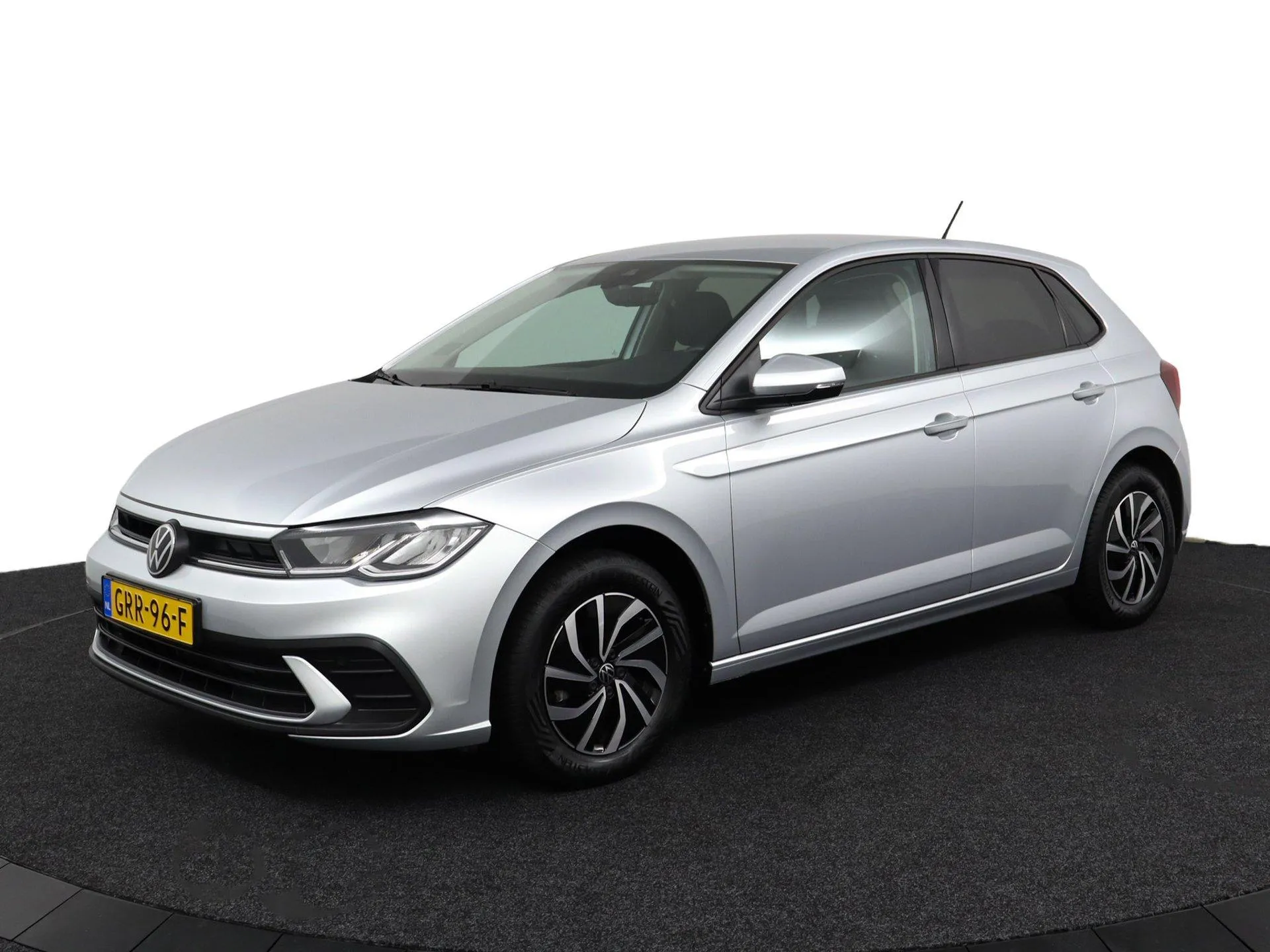 Volkswagen Polo — foto 1