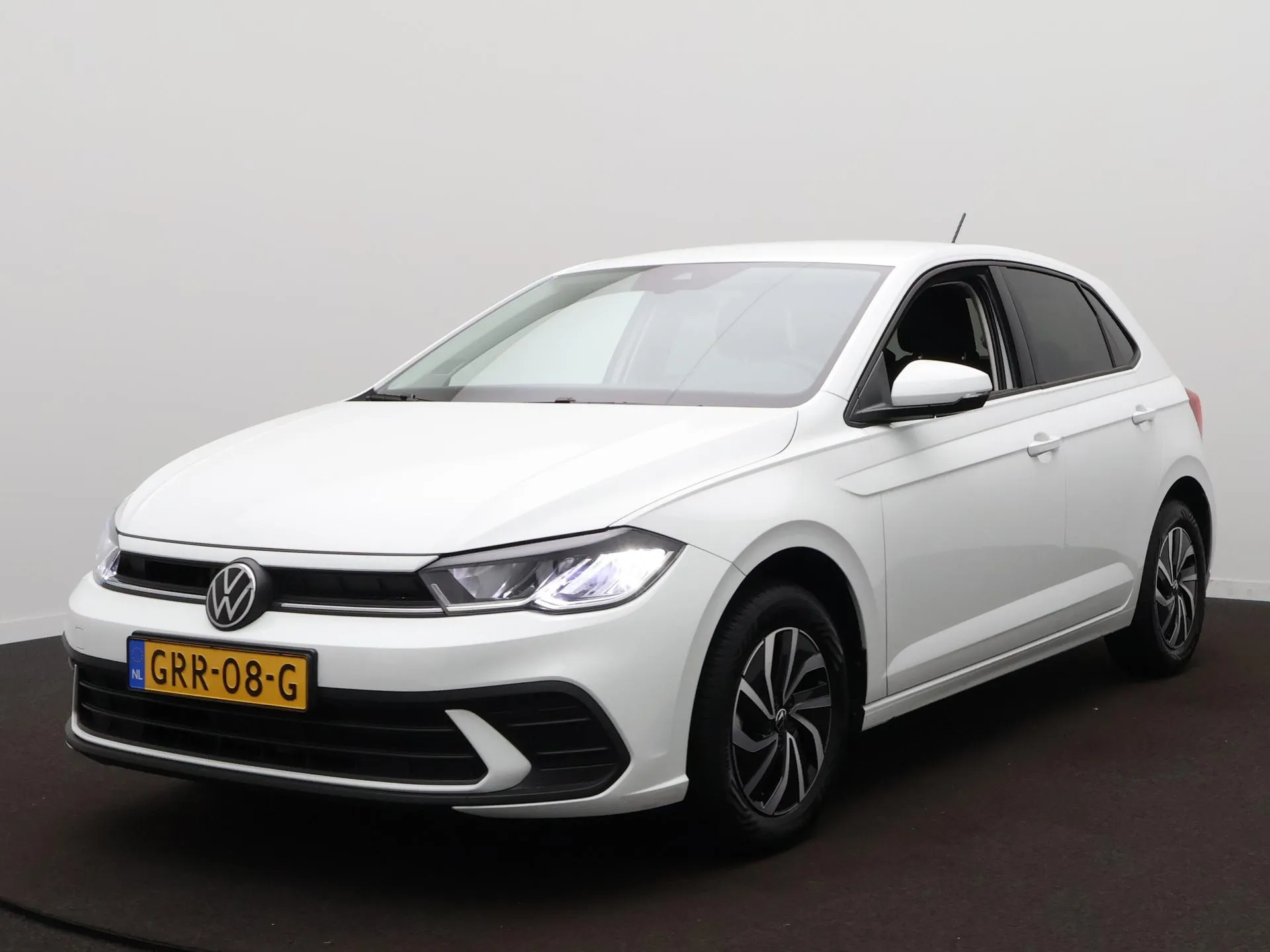Volkswagen Polo — foto 1
