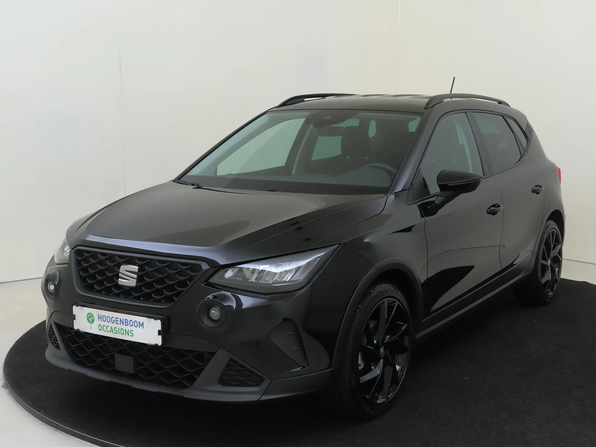 Seat Arona — foto 1