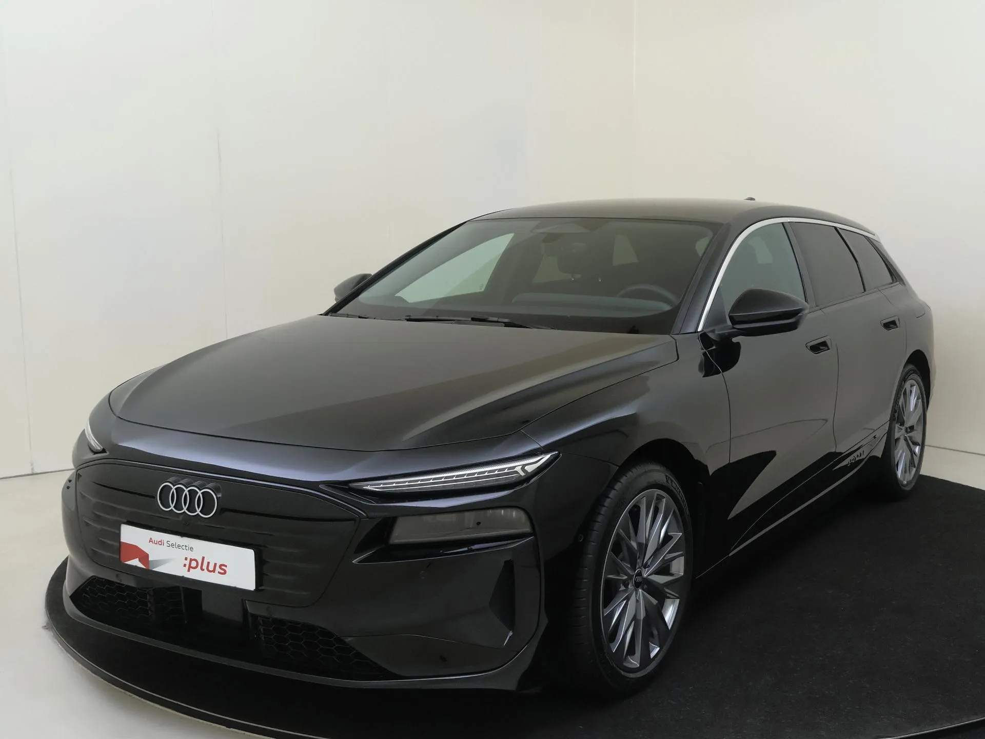 Audi A6 Avant e-tron — foto 1