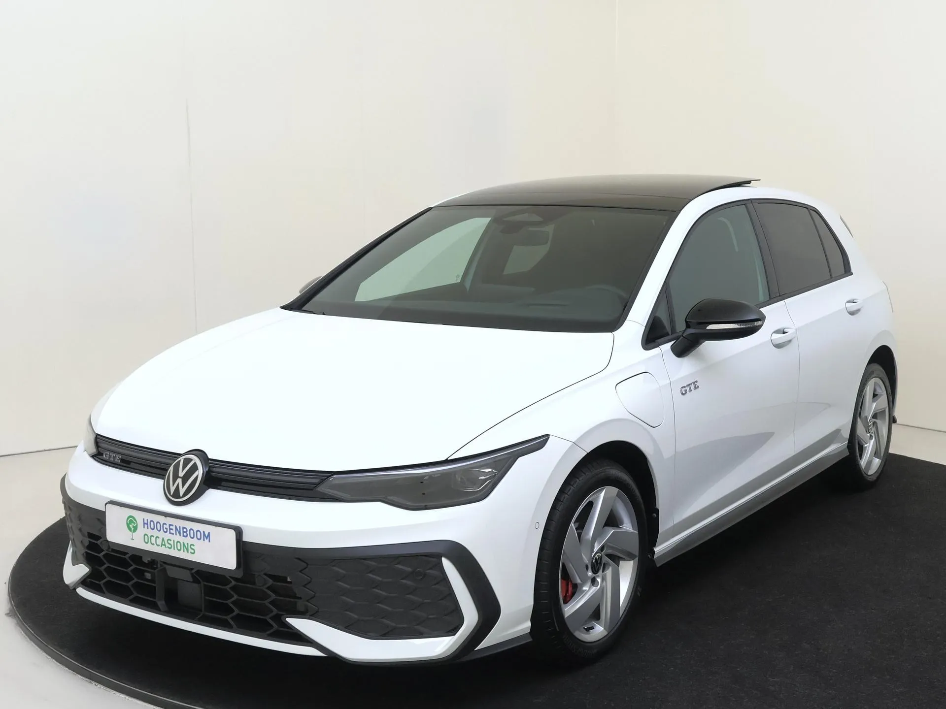 Volkswagen Golf — foto 1
