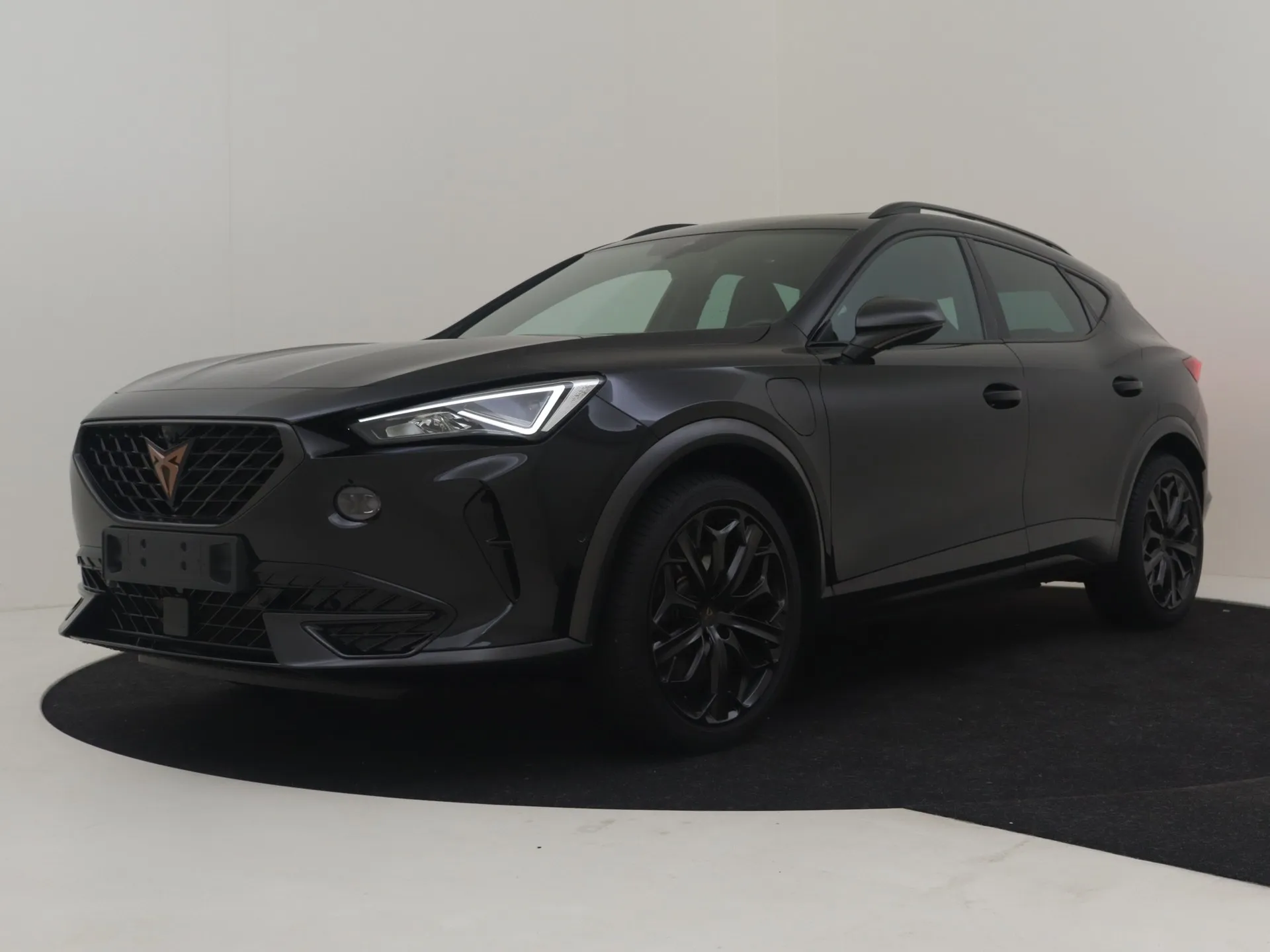 Cupra Formentor — foto 1