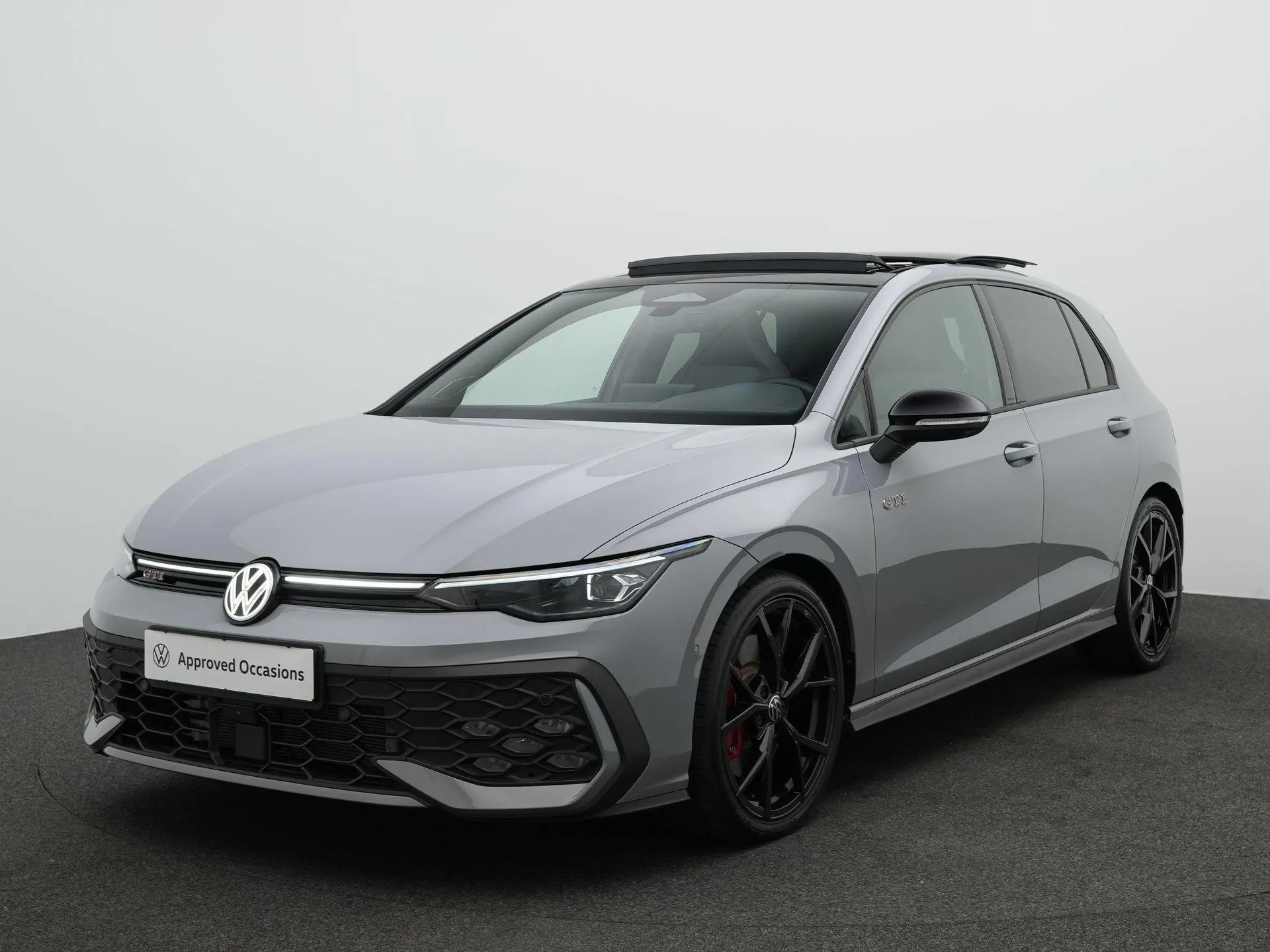 Volkswagen Golf — foto 1