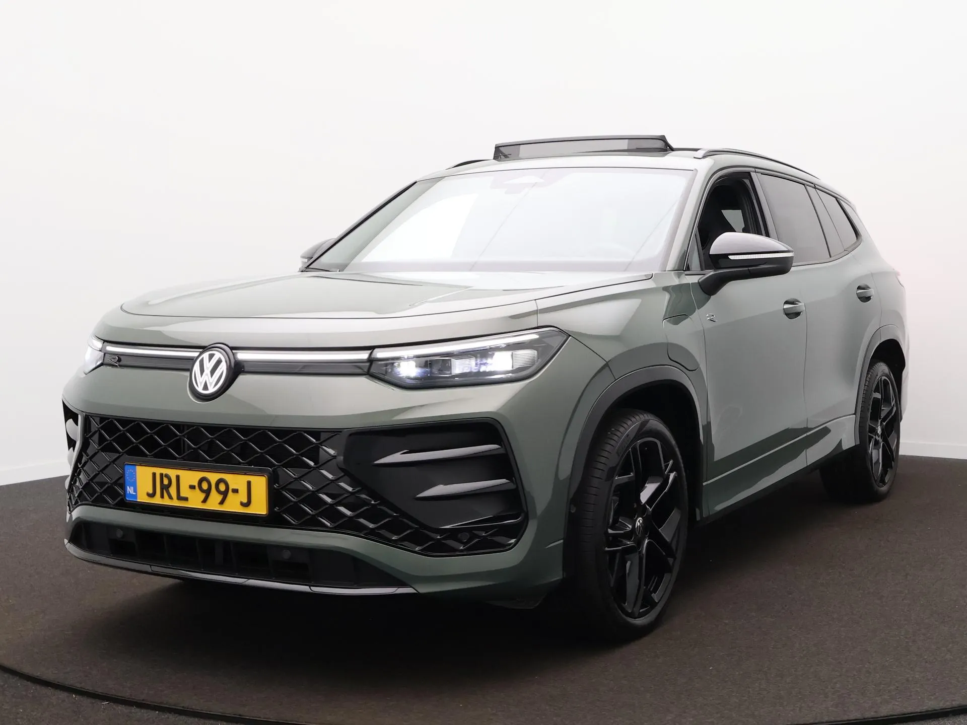 Volkswagen Tayron — foto 1