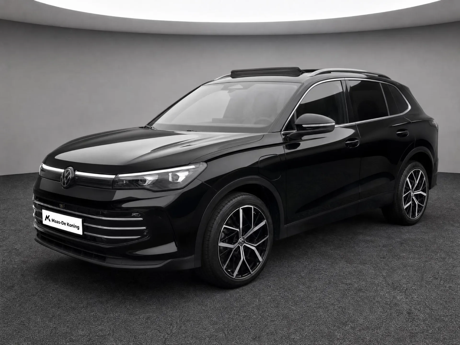 Volkswagen Tiguan — foto 1