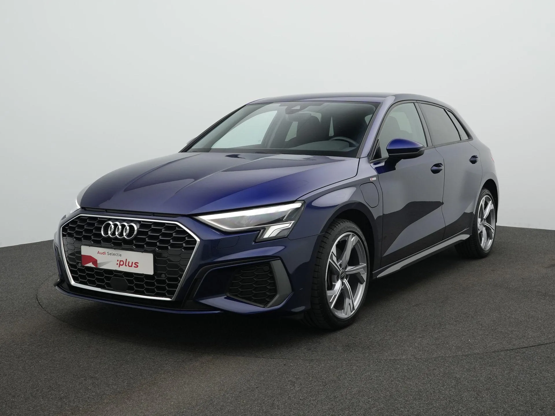 Audi A3 — foto 1