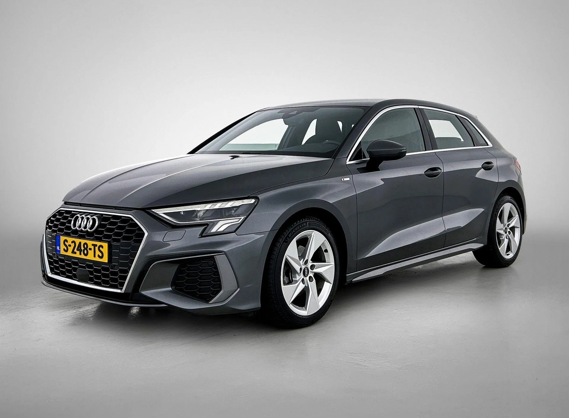 Audi A3 — foto 1