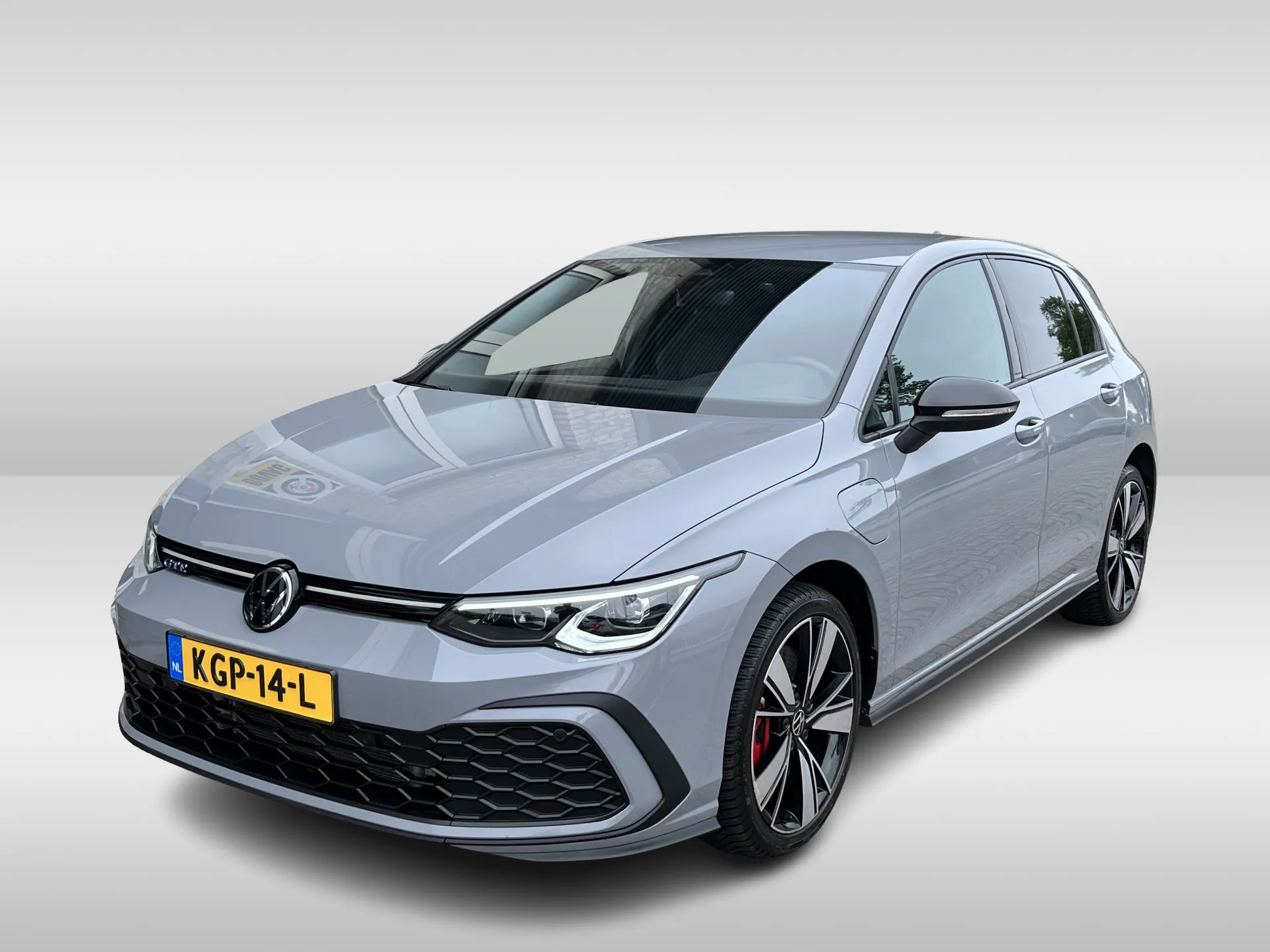Volkswagen Golf — foto 1