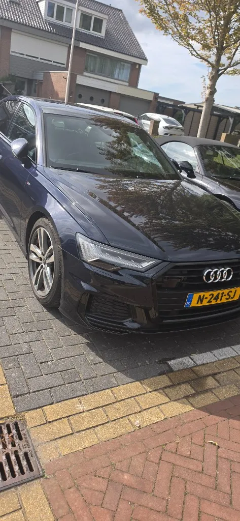 Audi A6 — foto 1