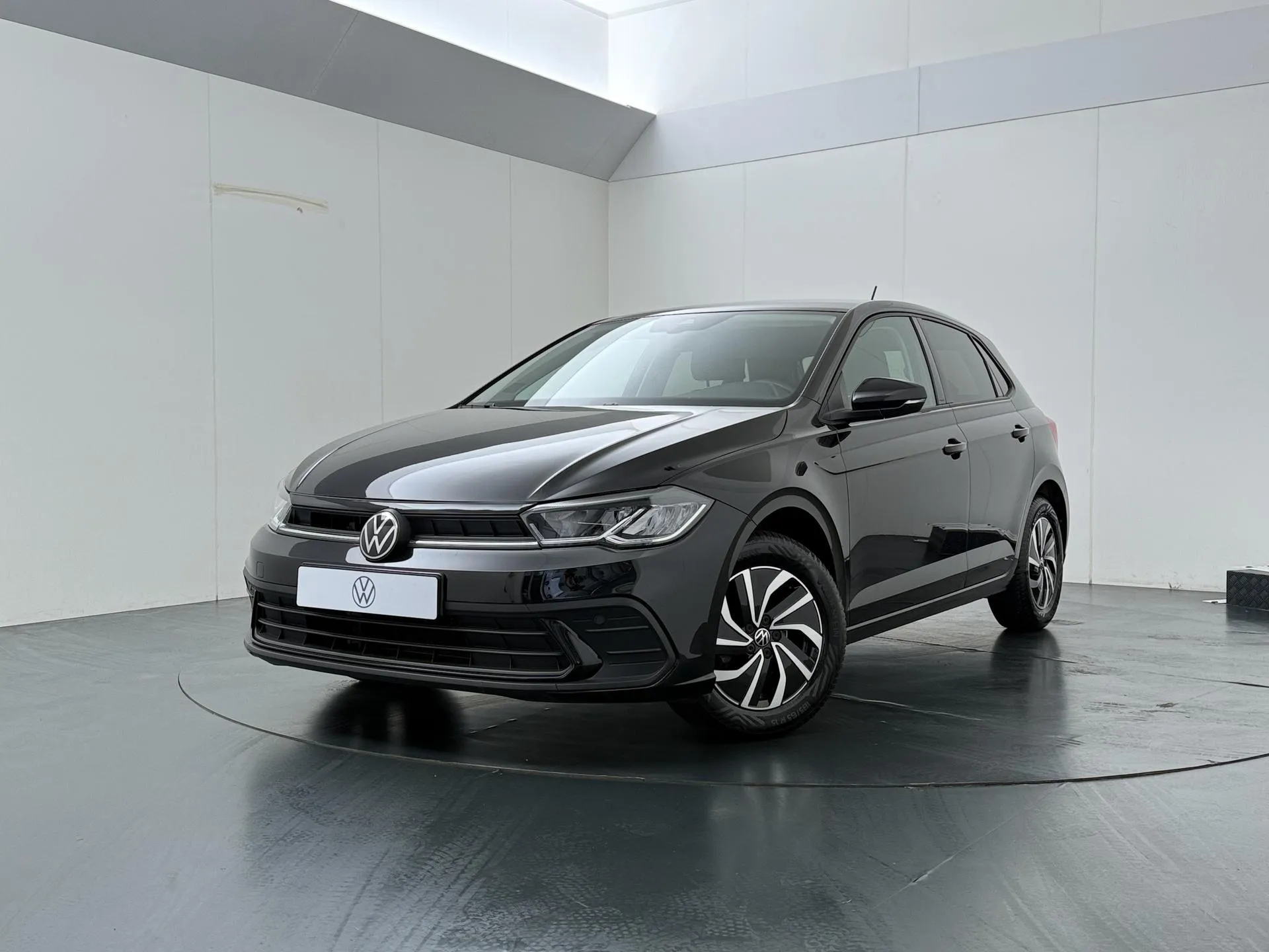 Volkswagen Polo — foto 1