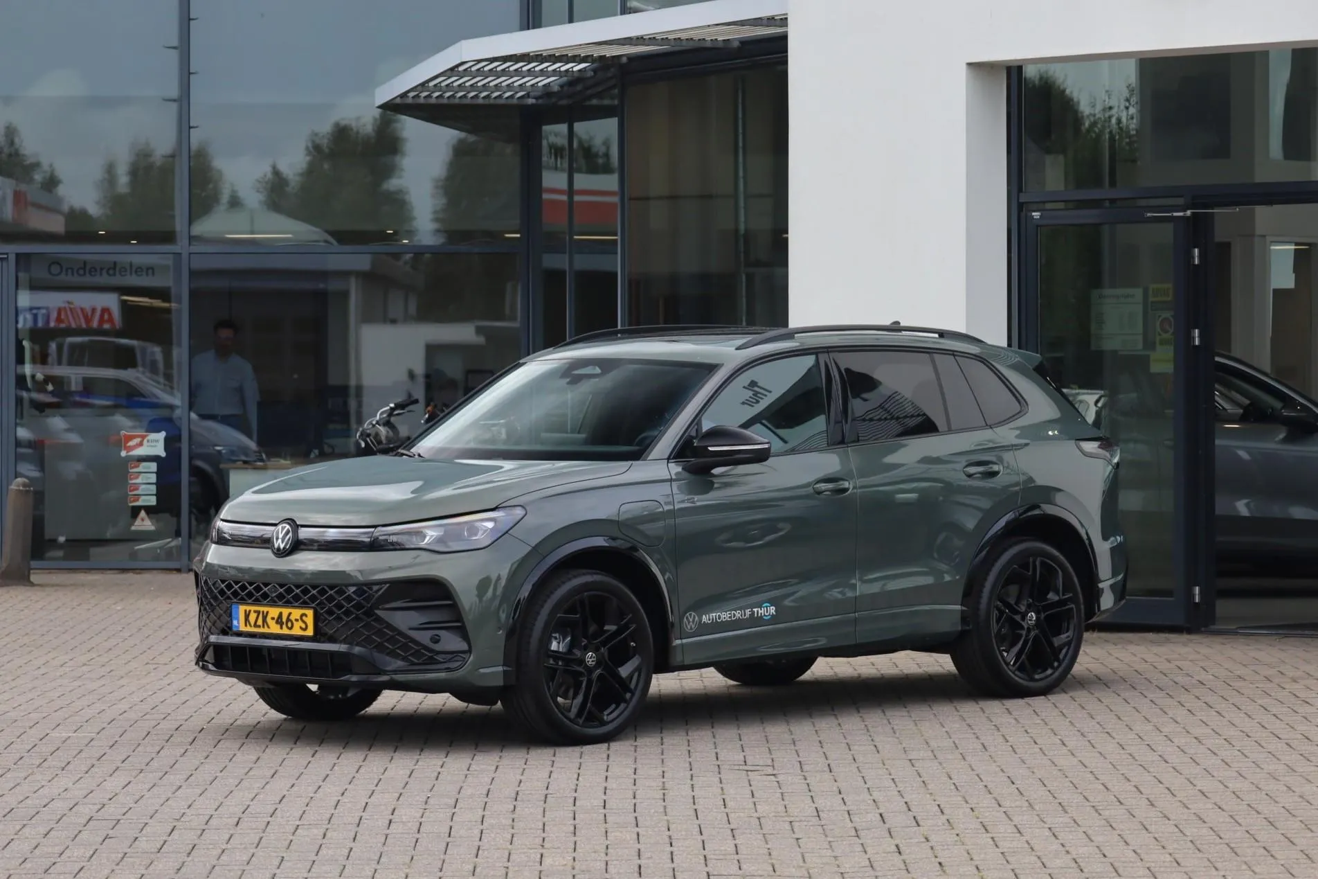 Volkswagen Tiguan — foto 1