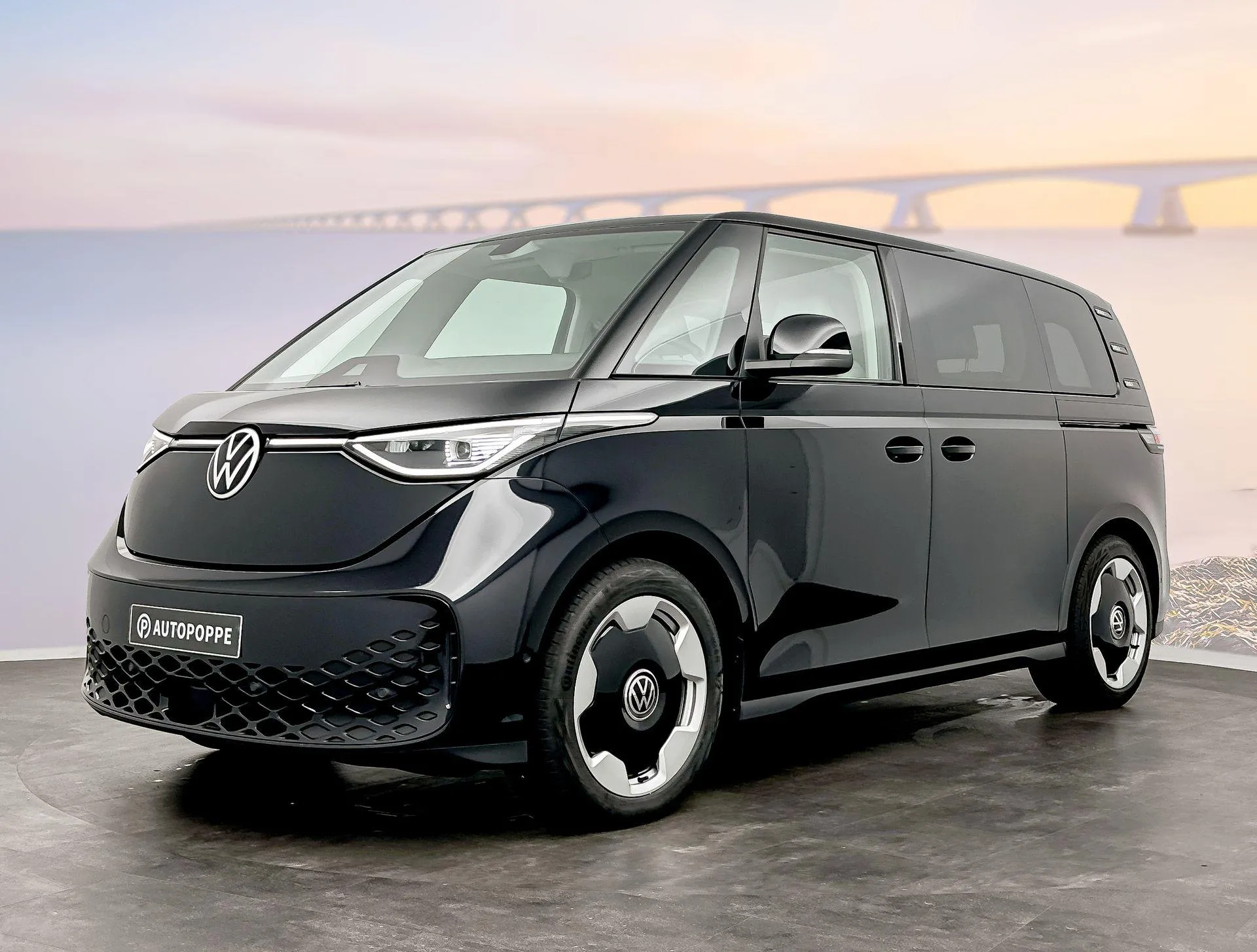 Volkswagen ID.Buzz — foto 1