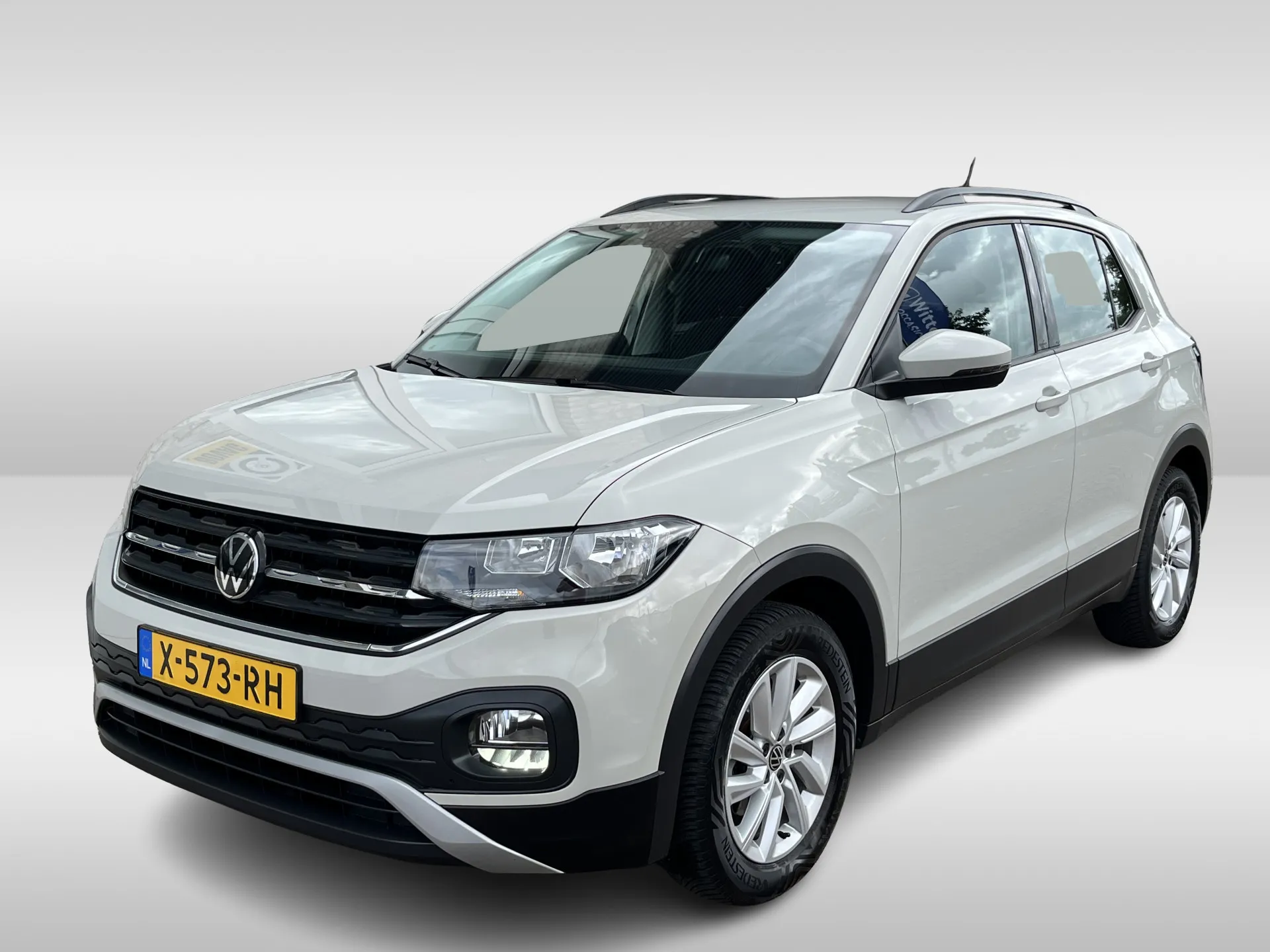Volkswagen T-Cross — foto 1