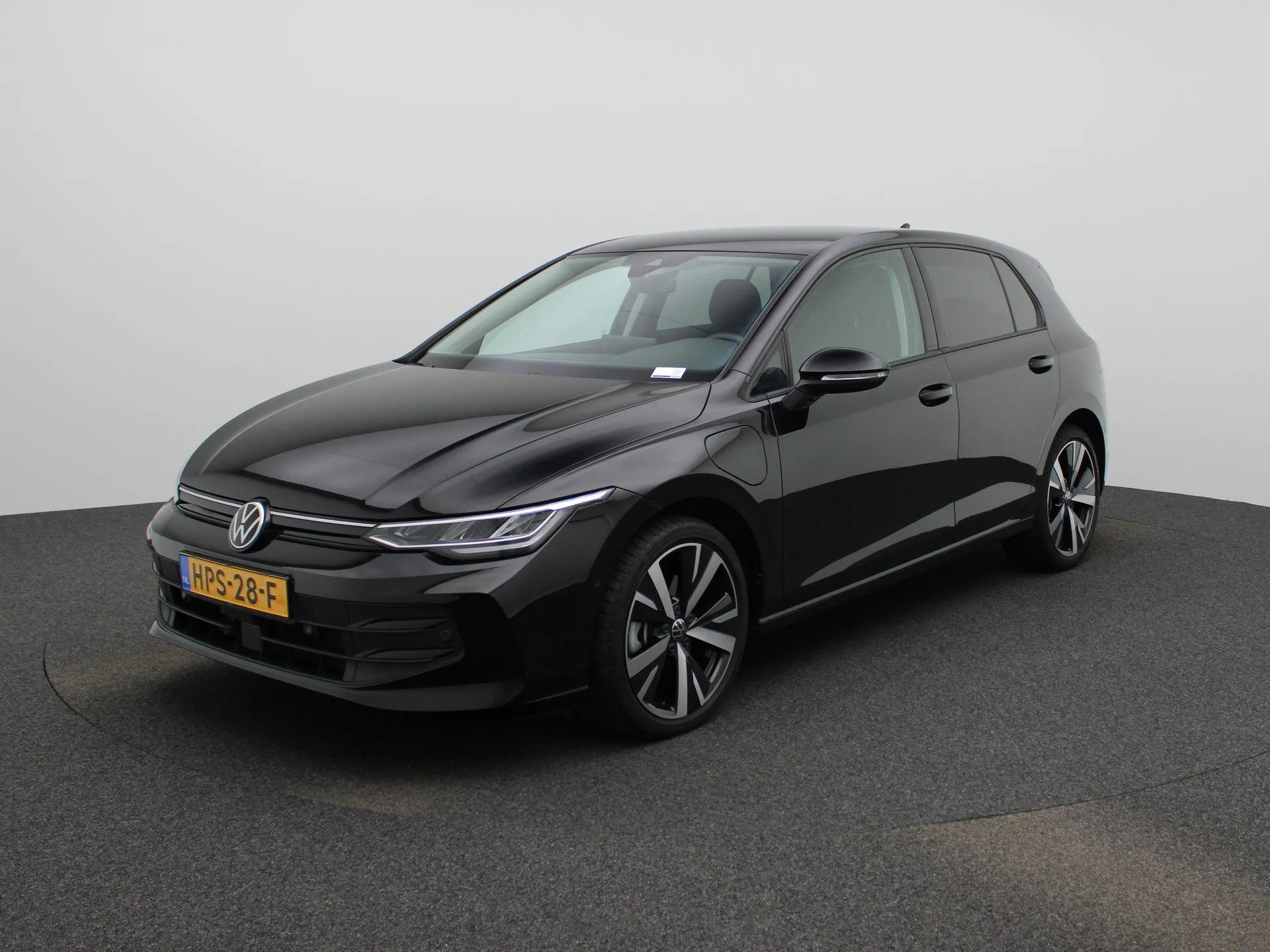 Volkswagen Golf — foto 1