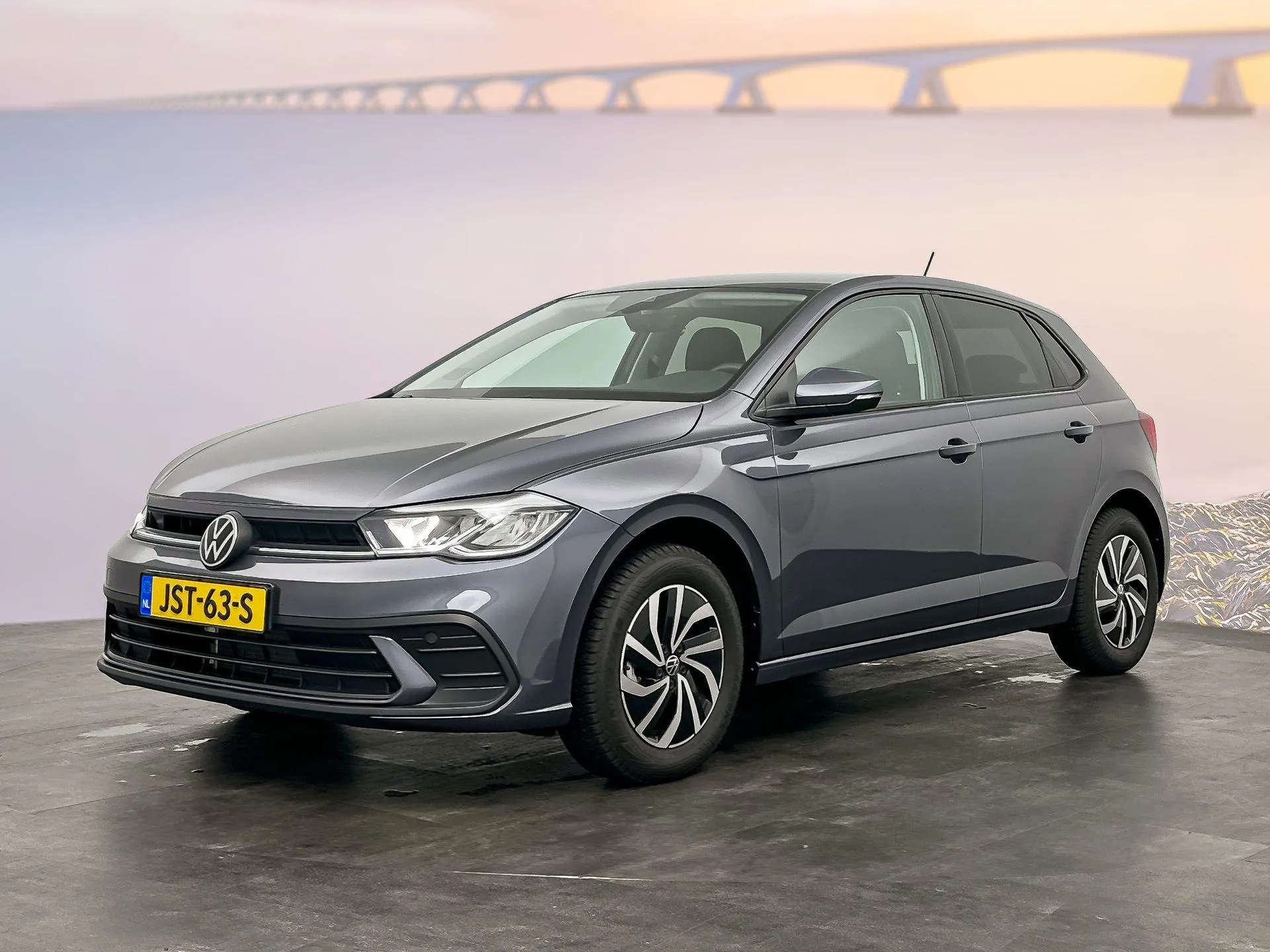 Volkswagen Polo — foto 1