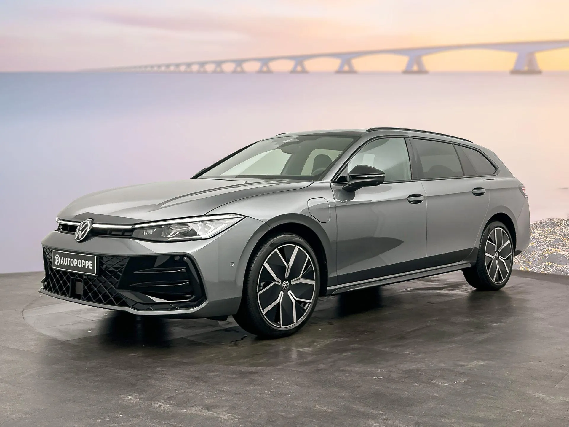 Volkswagen Passat — foto 1