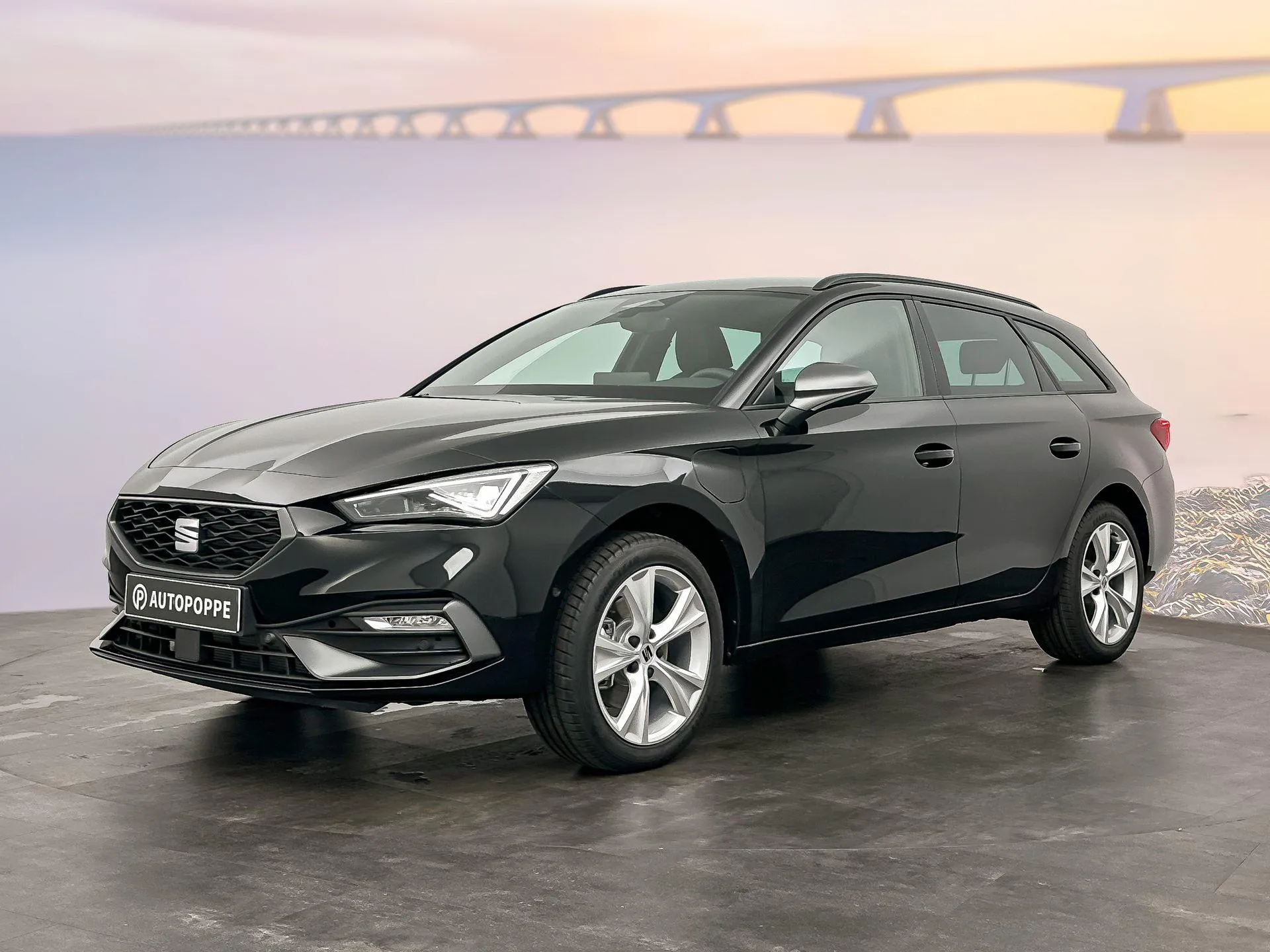 Seat Leon — foto 1
