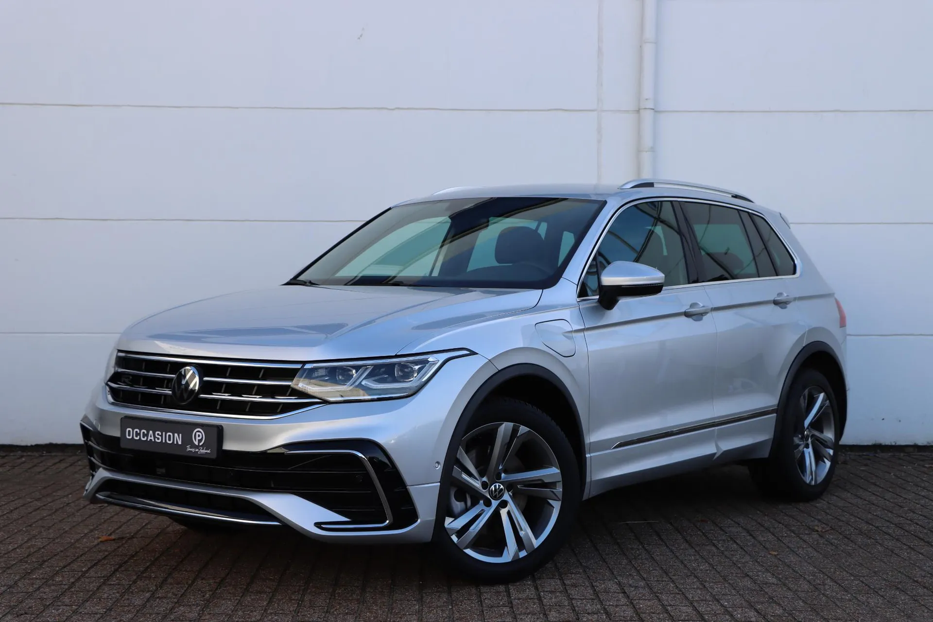 Volkswagen Tiguan — foto 1