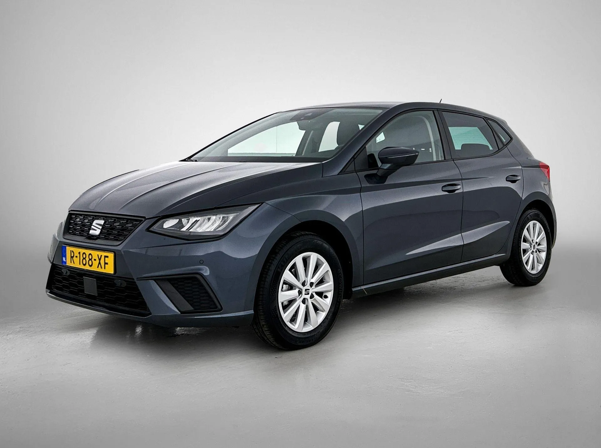Seat Ibiza — foto 1