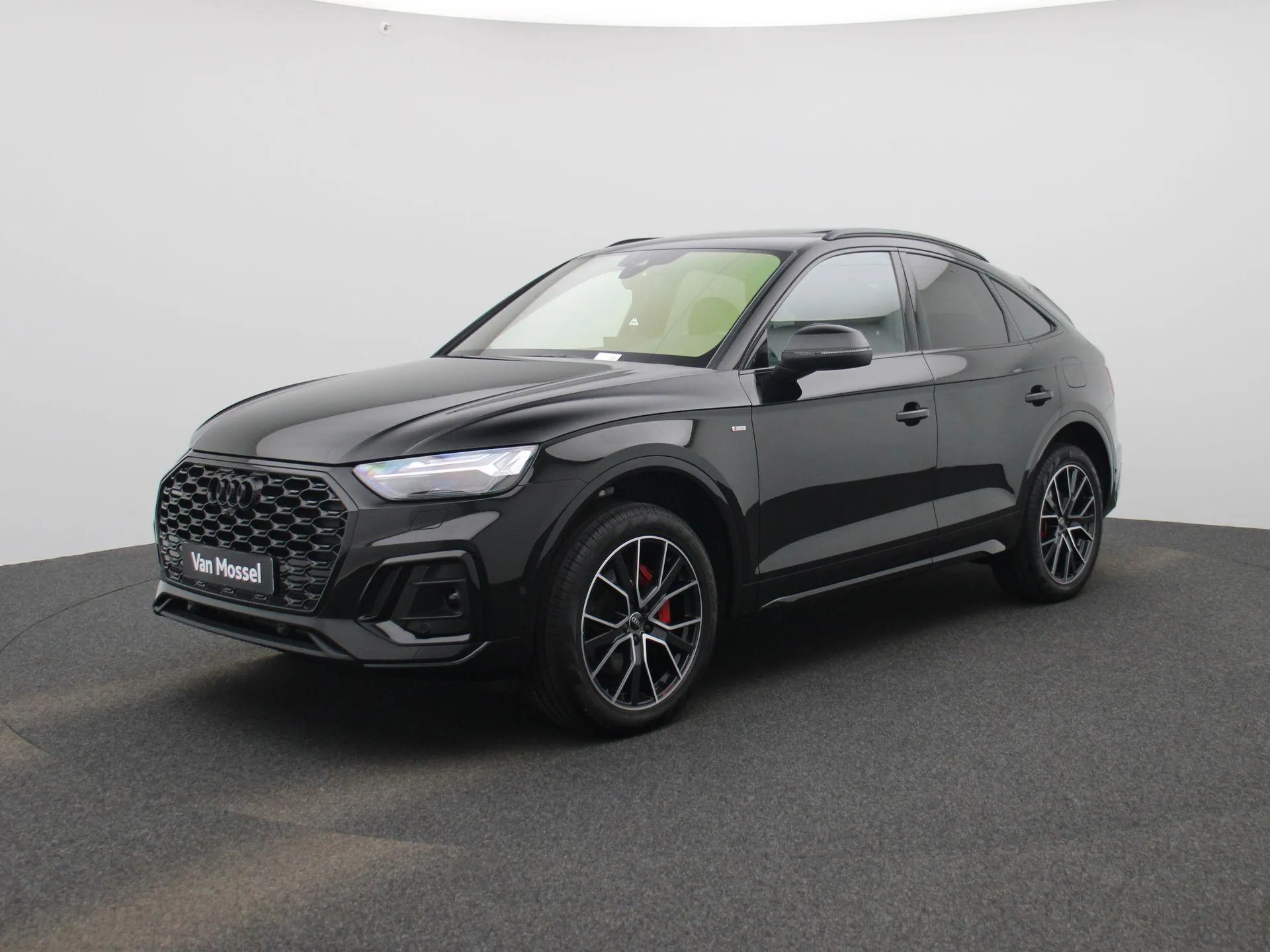 Audi Q5 — foto 1