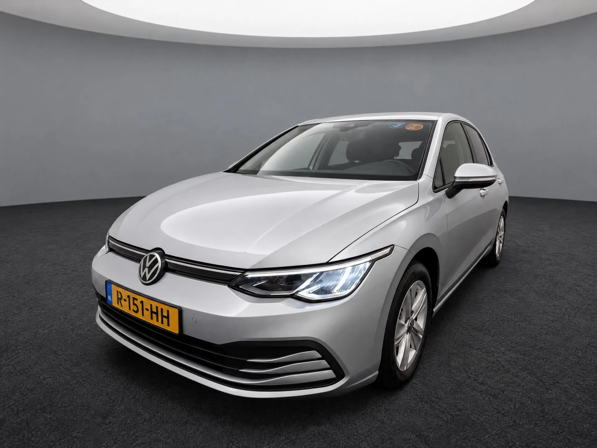 Volkswagen Golf — foto 1