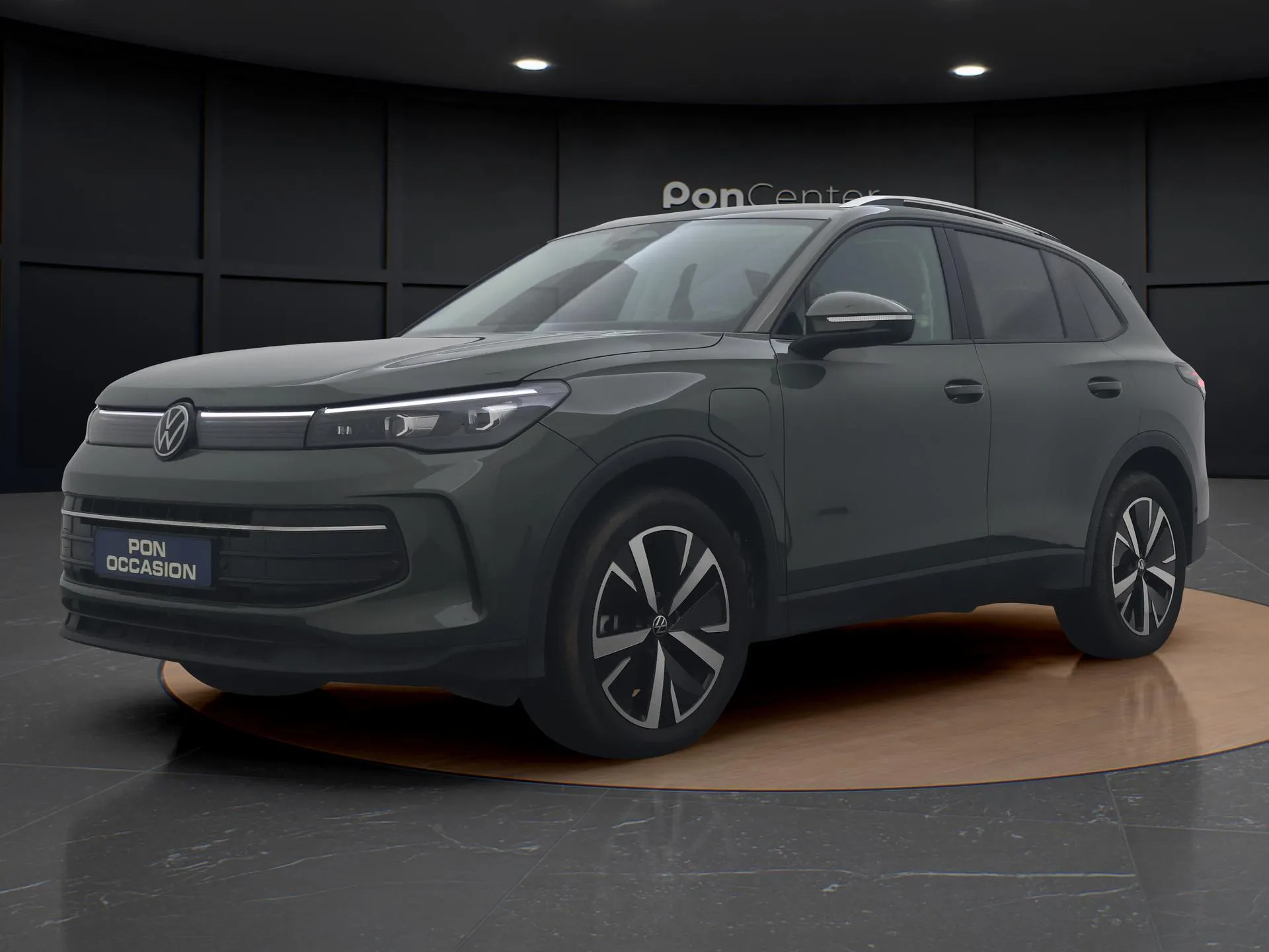 Volkswagen Tiguan — foto 1