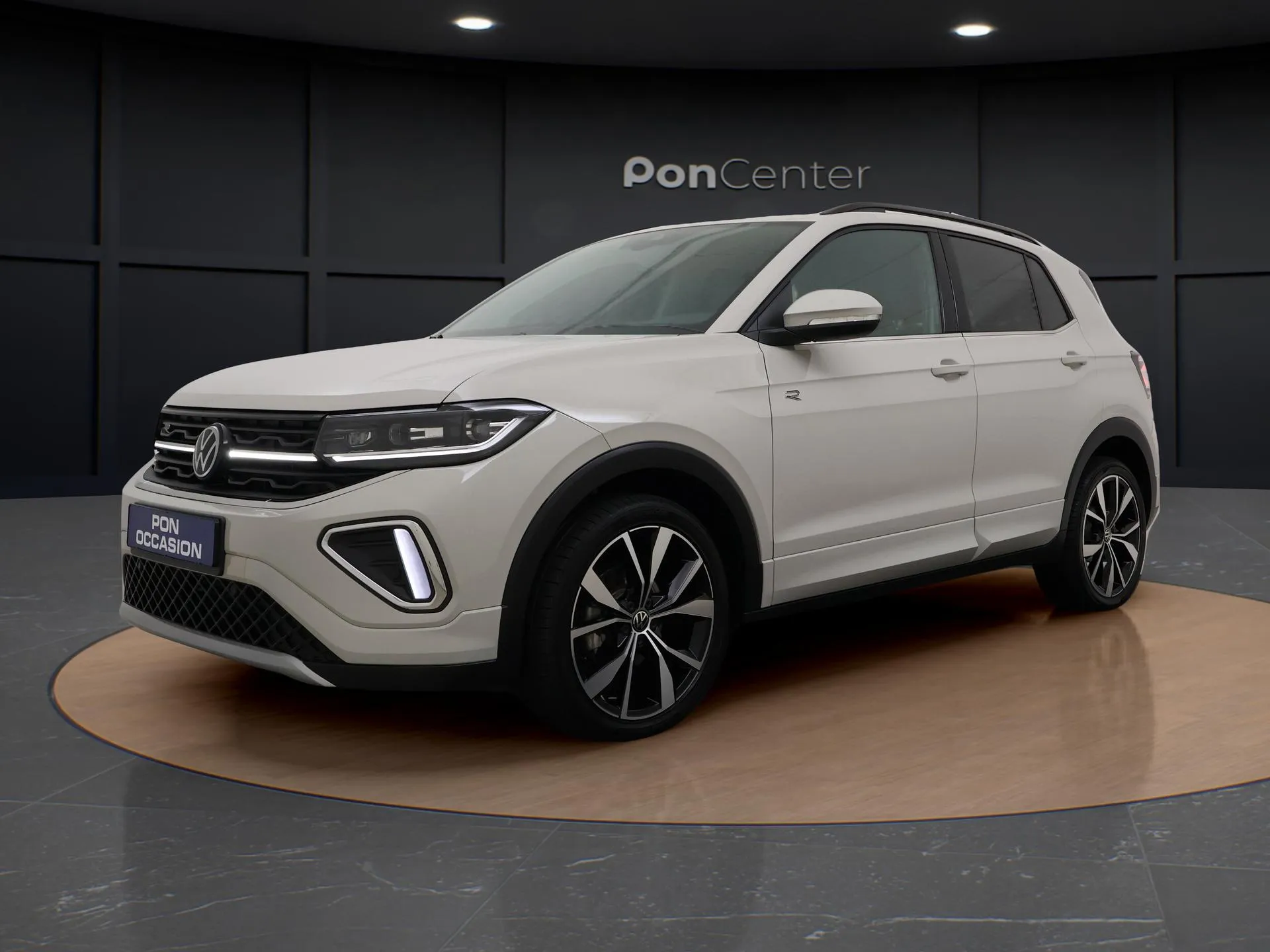 Volkswagen T-Cross — foto 1
