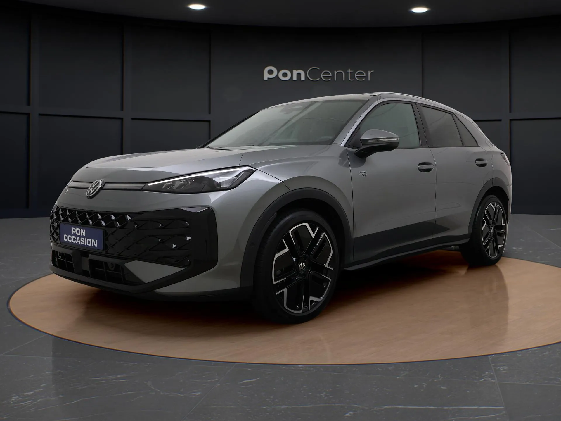 Volkswagen T-Roc — foto 1