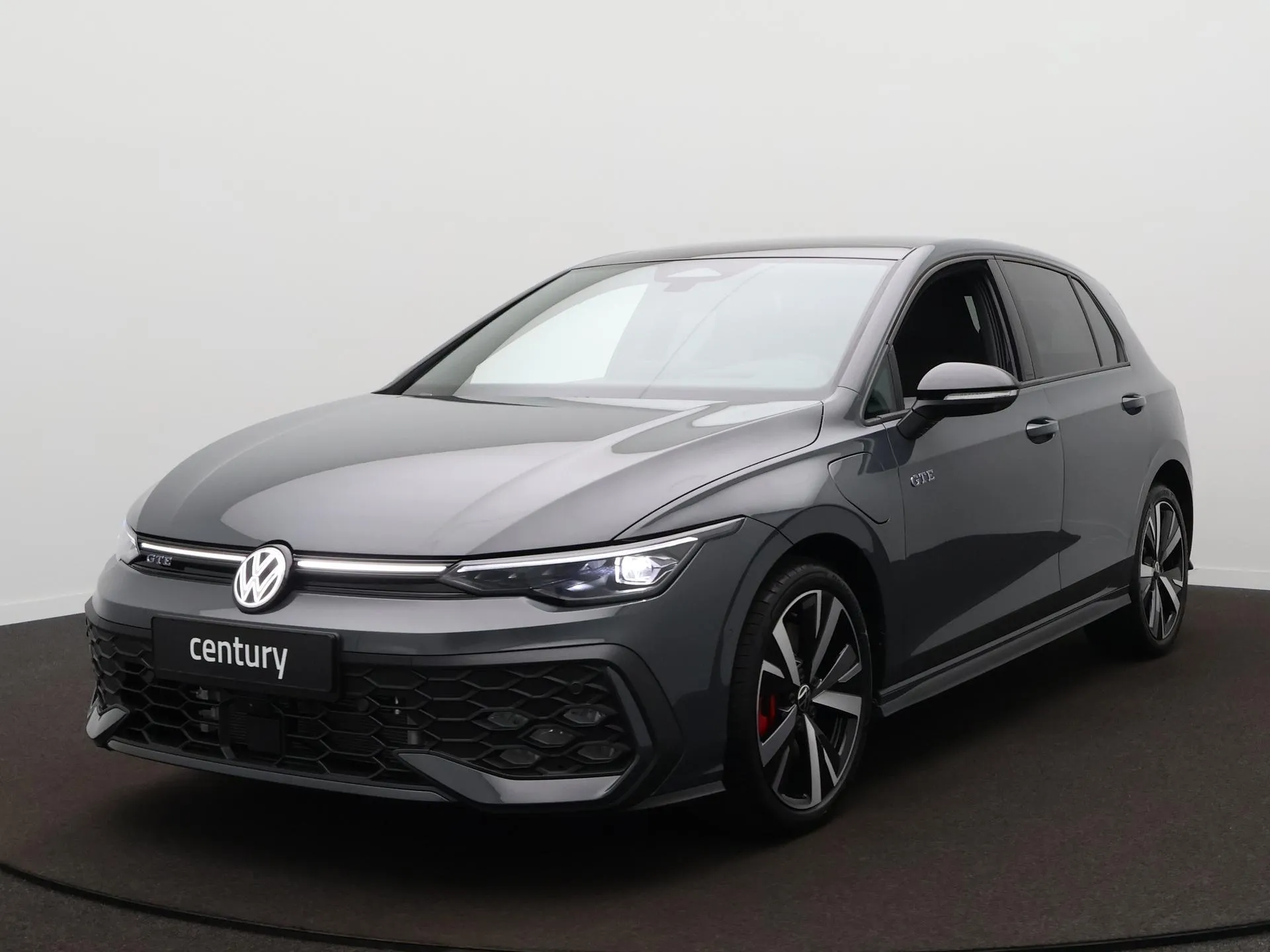 Volkswagen Golf — foto 1