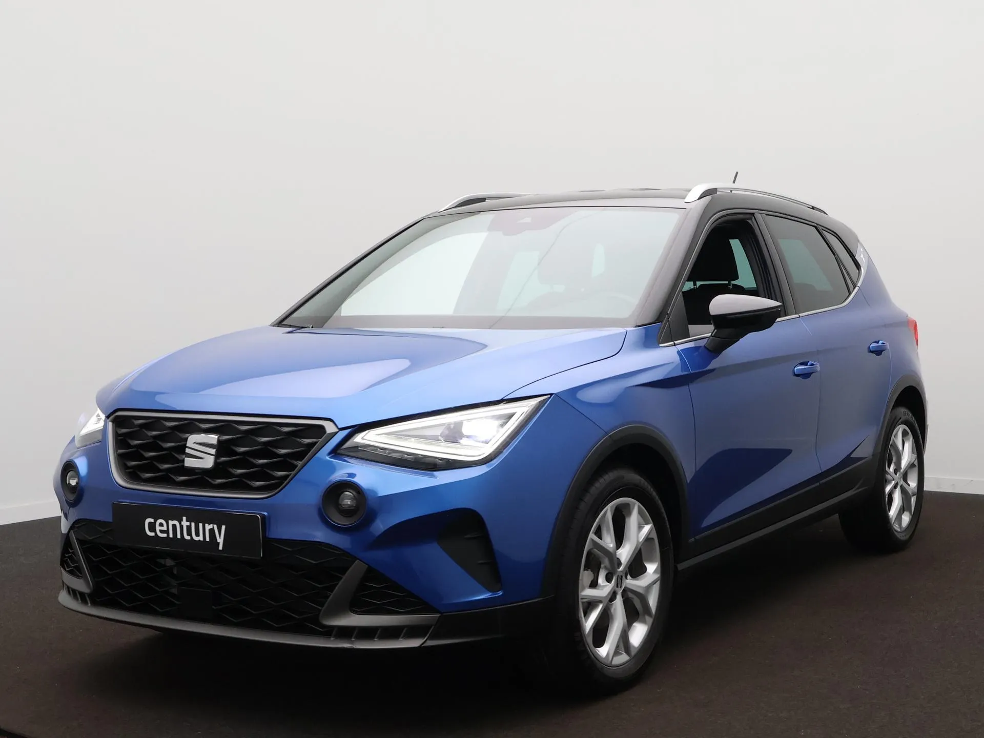 Seat Arona — foto 1
