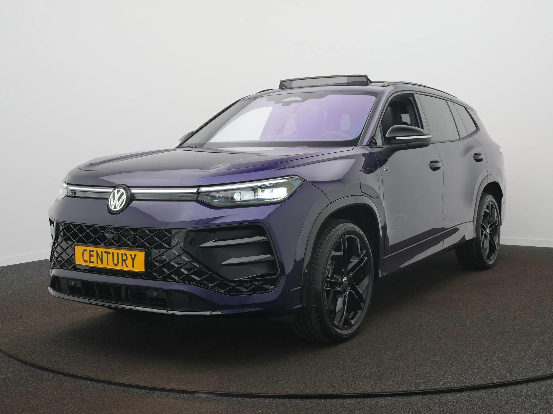 Volkswagen Tayron — foto 1