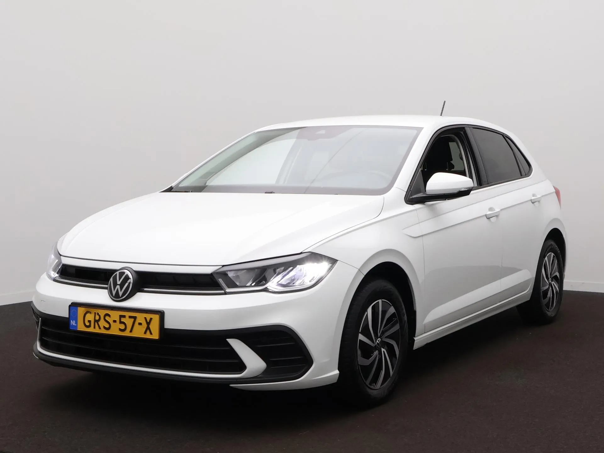 Volkswagen Polo — foto 1