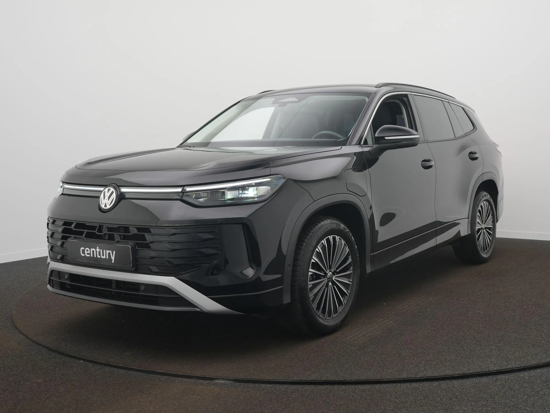 Volkswagen Tayron — foto 1