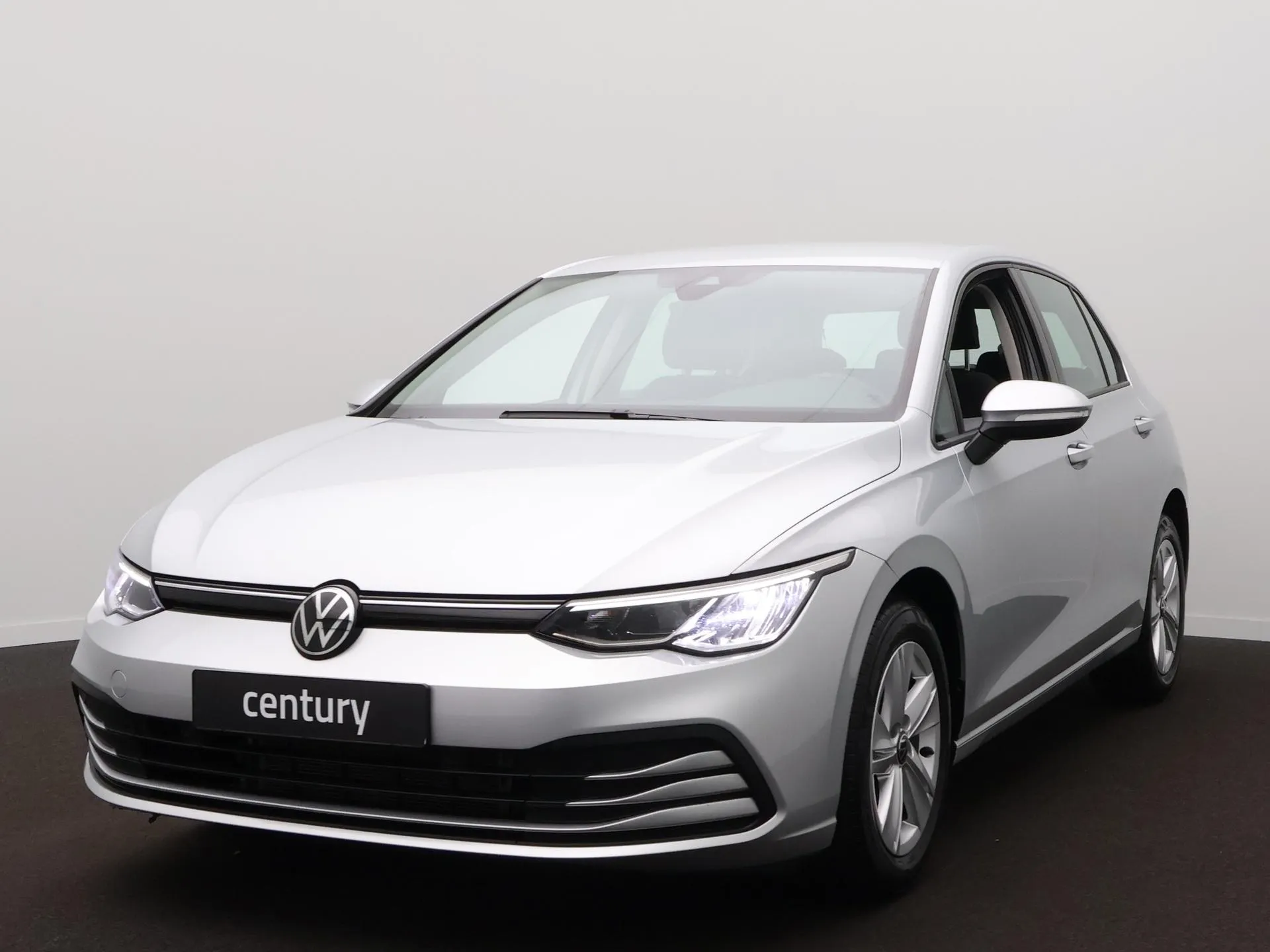 Volkswagen Golf — foto 1