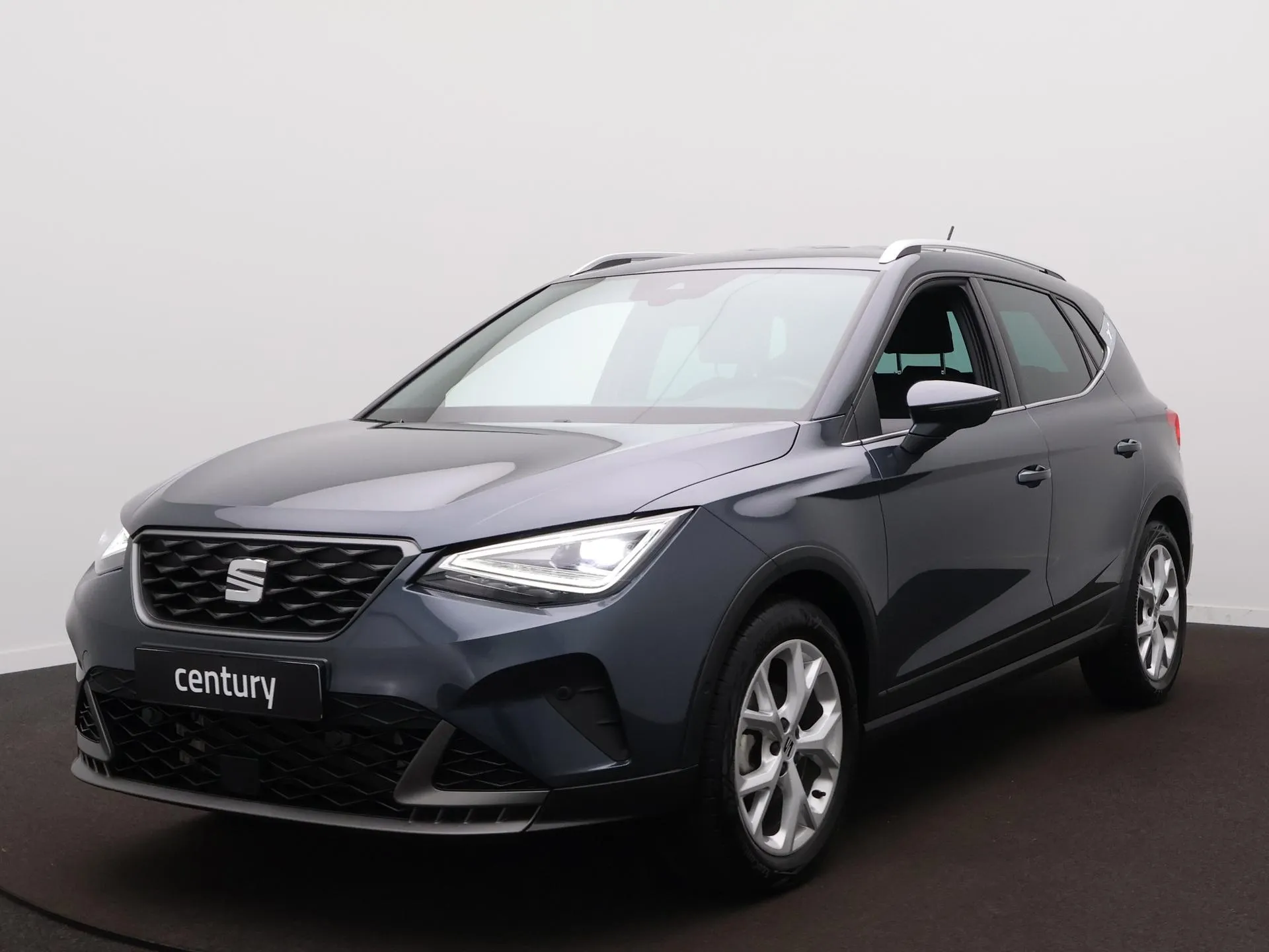 Seat Arona — foto 1