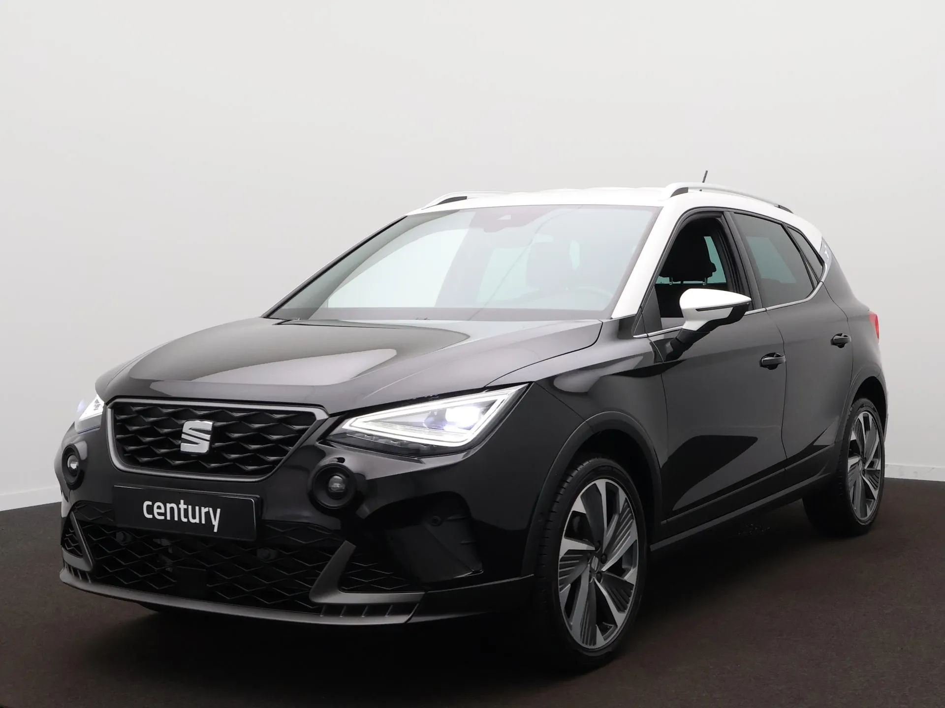 Seat Arona — foto 1