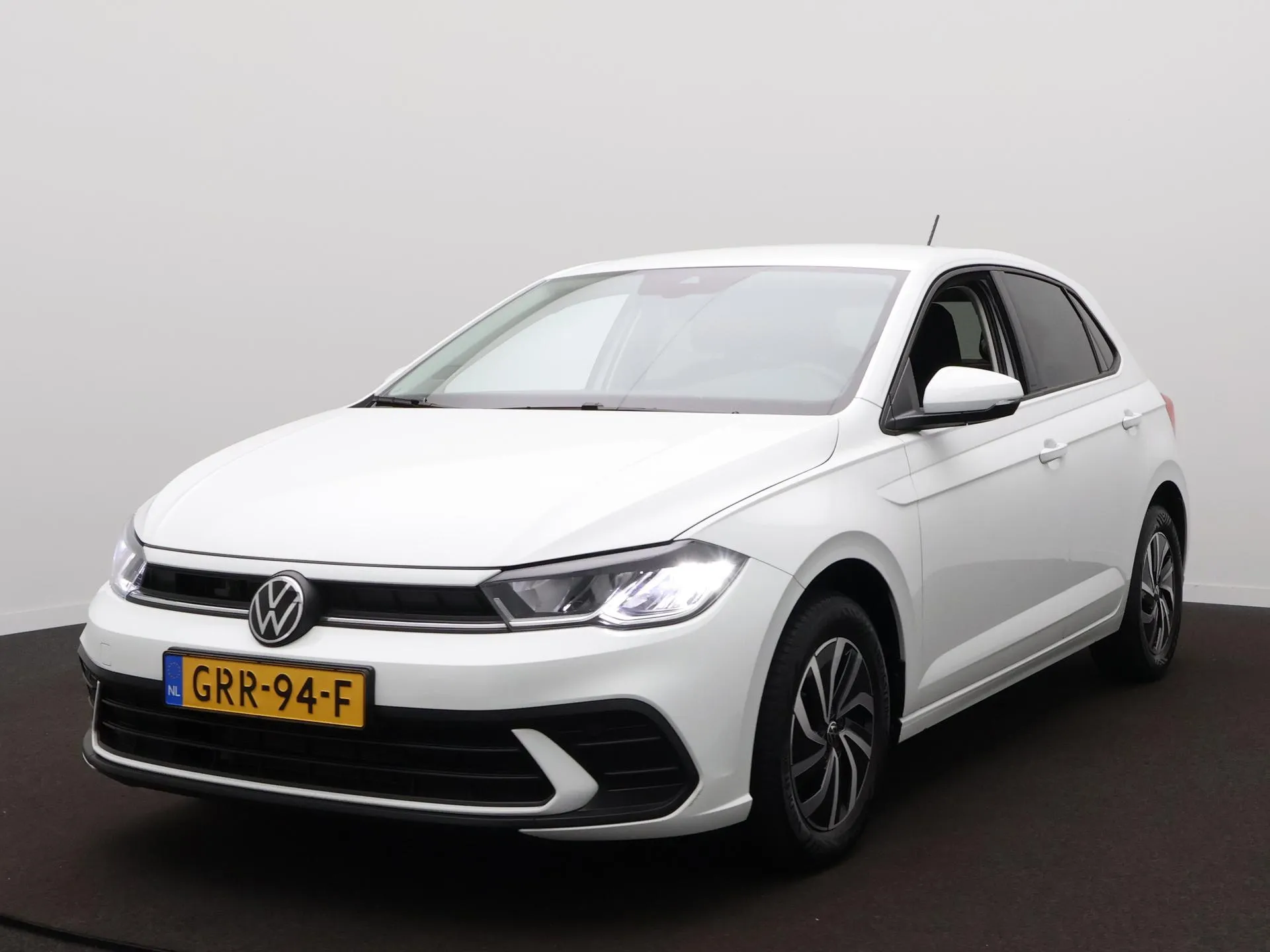Volkswagen Polo — foto 1
