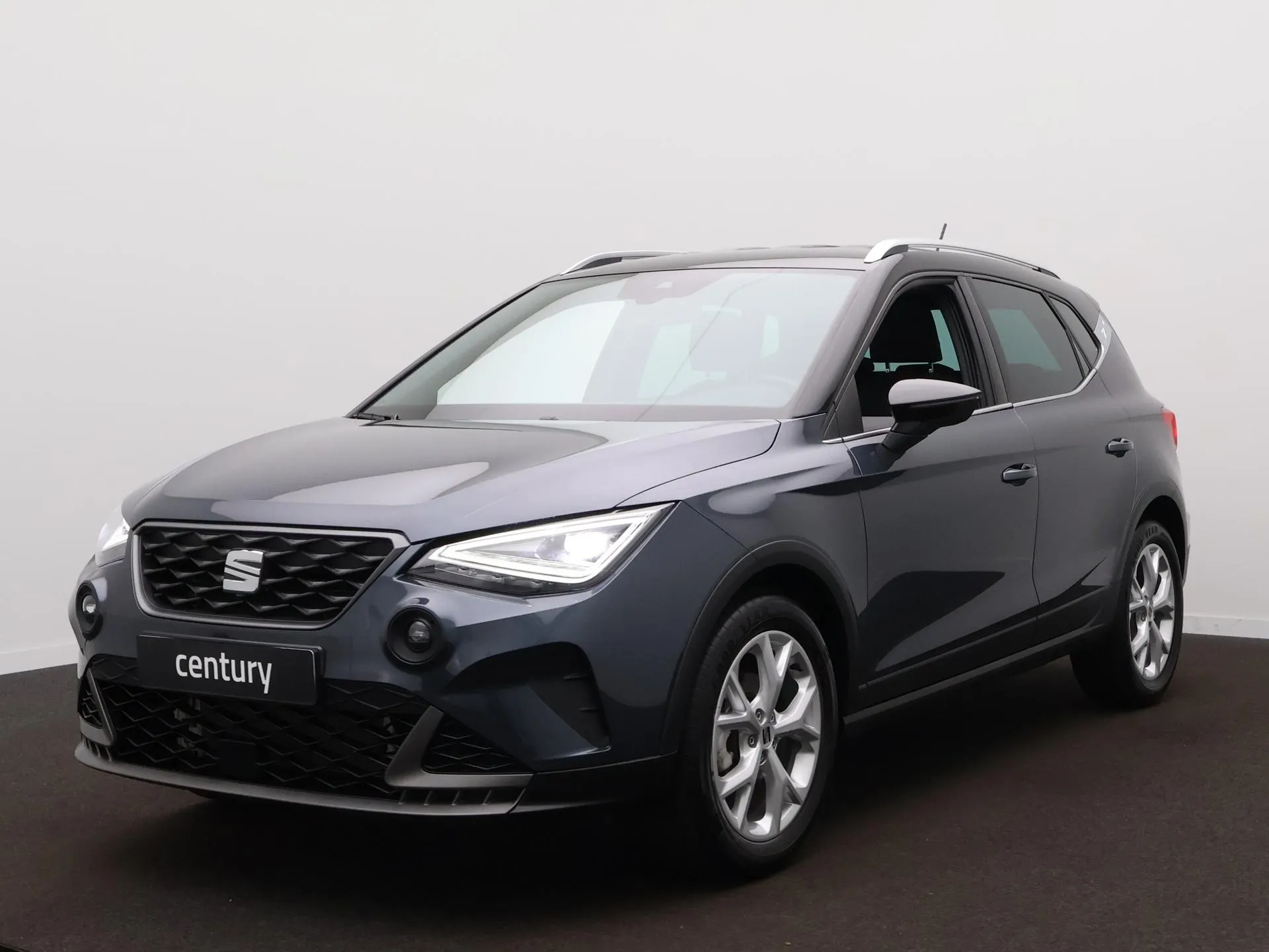 Seat Arona — foto 1