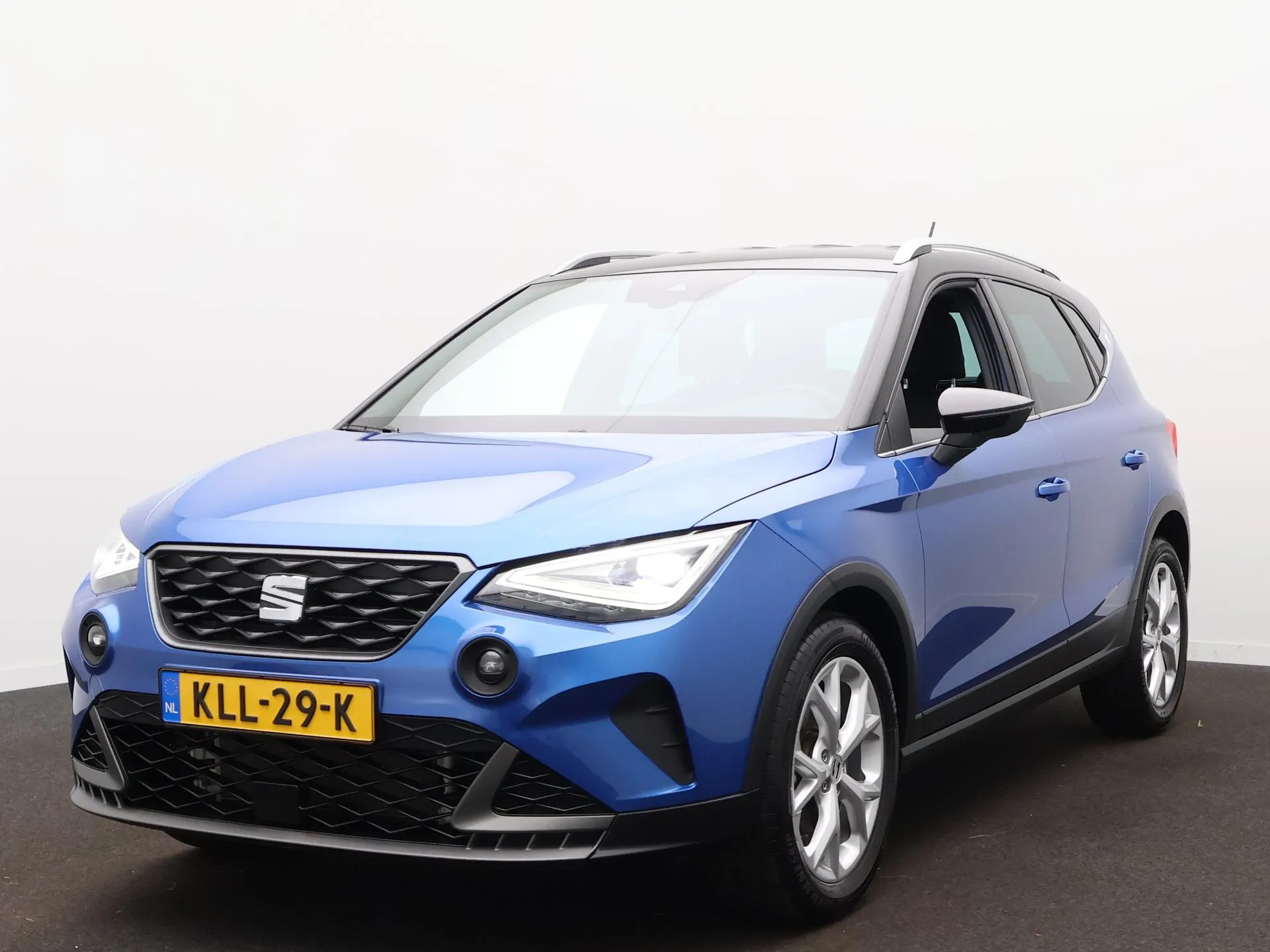 Seat Arona — foto 1
