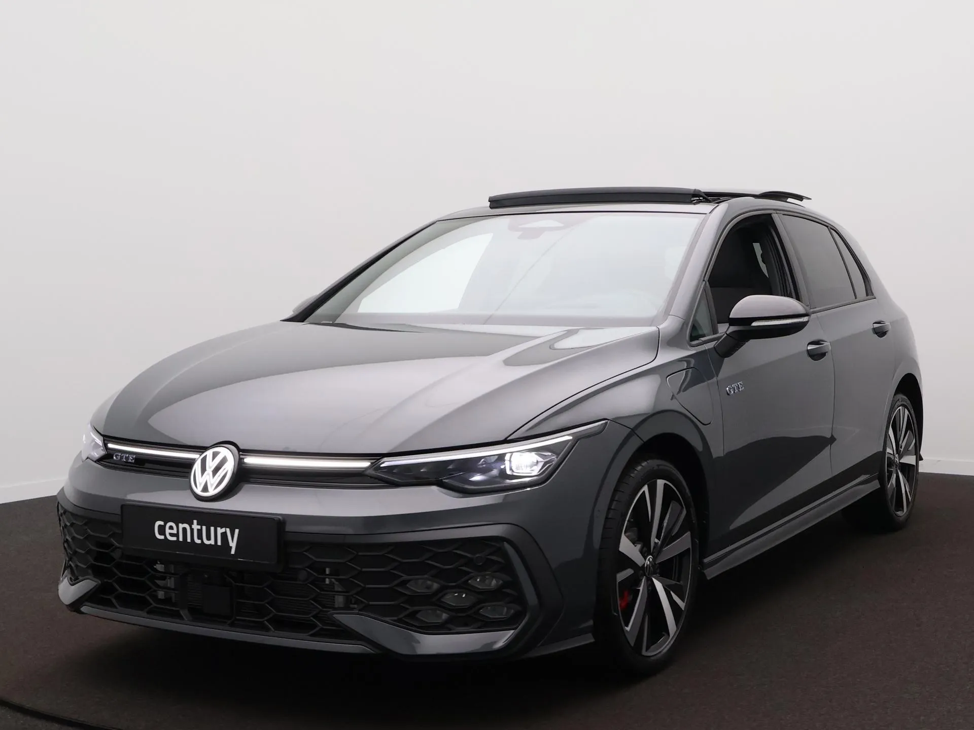 Volkswagen Golf — foto 1