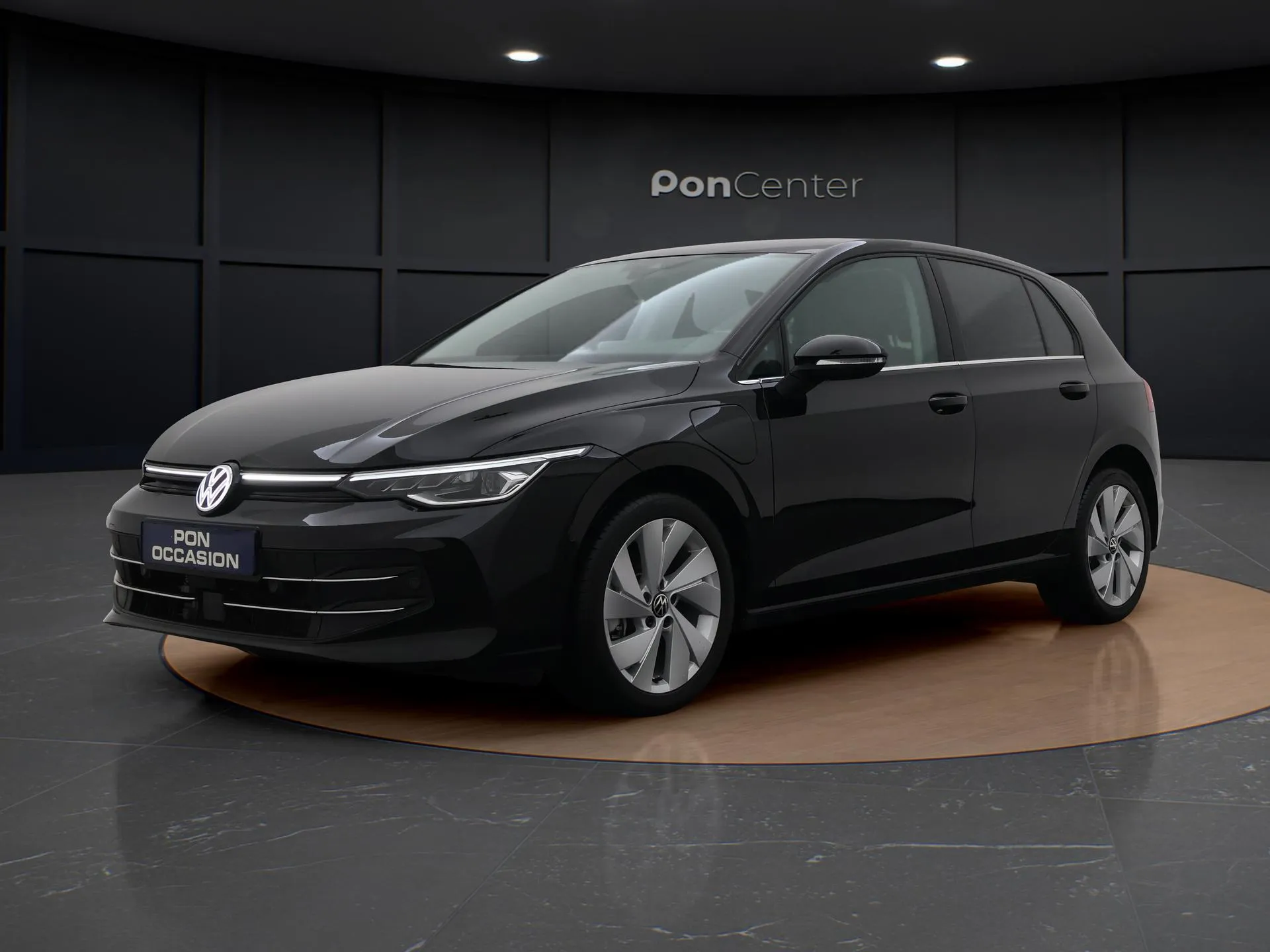 Volkswagen Golf — foto 1