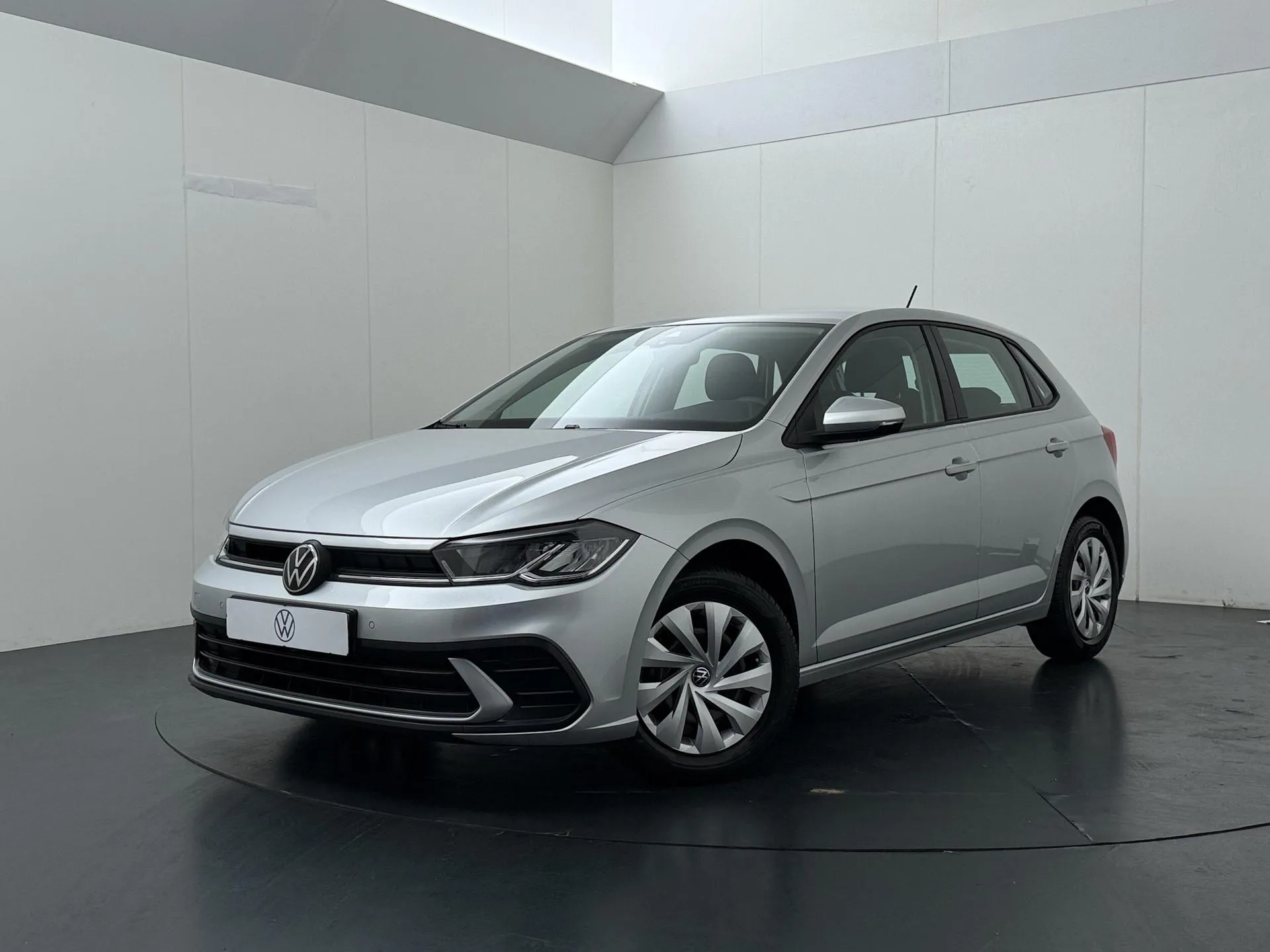 Volkswagen Polo — foto 1