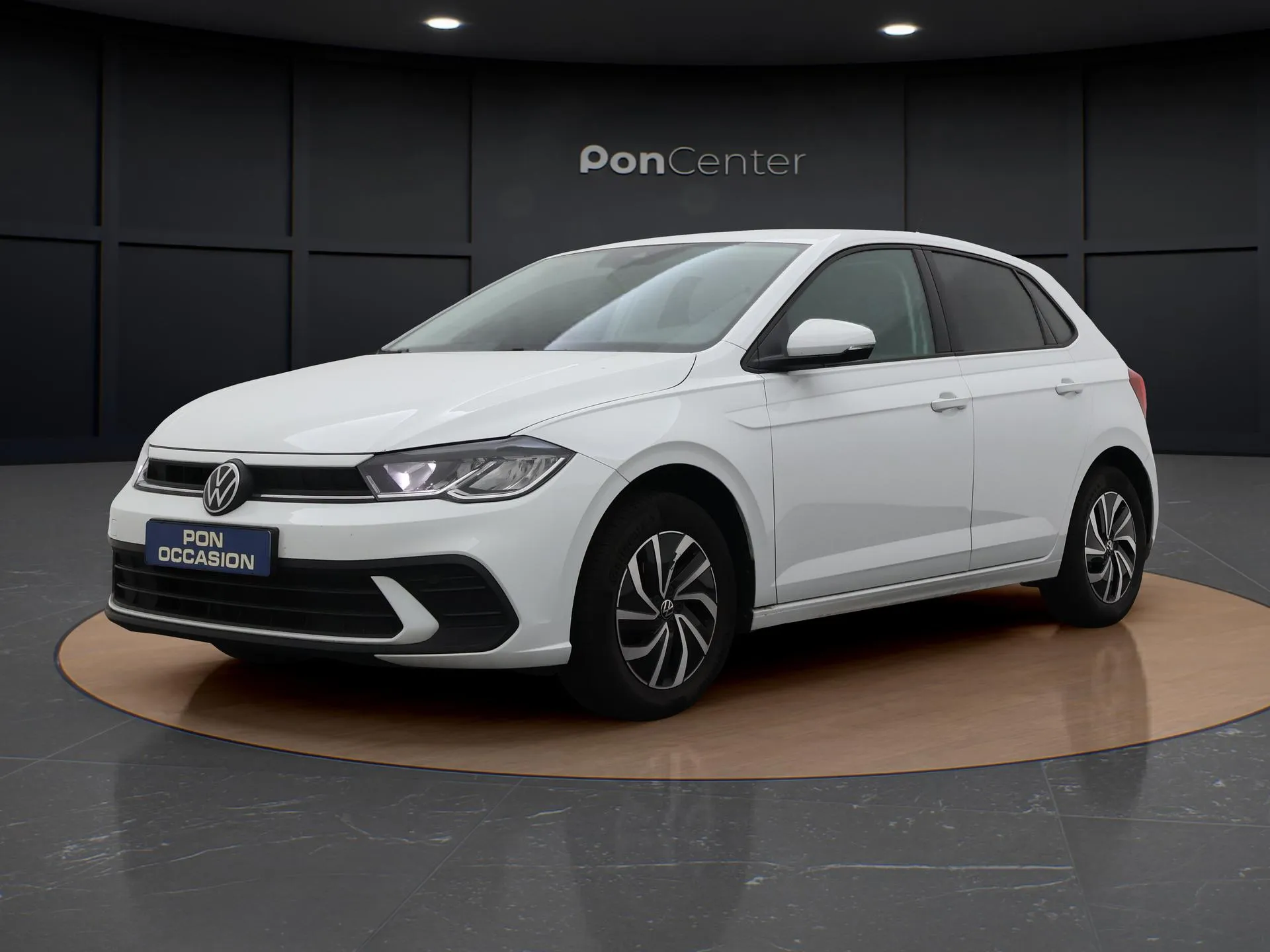 Volkswagen Polo — foto 1