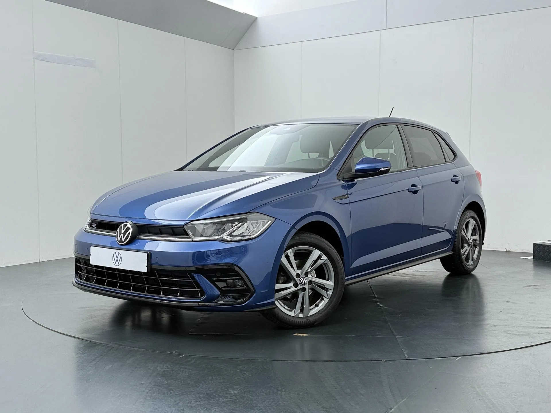 Volkswagen Polo — foto 1