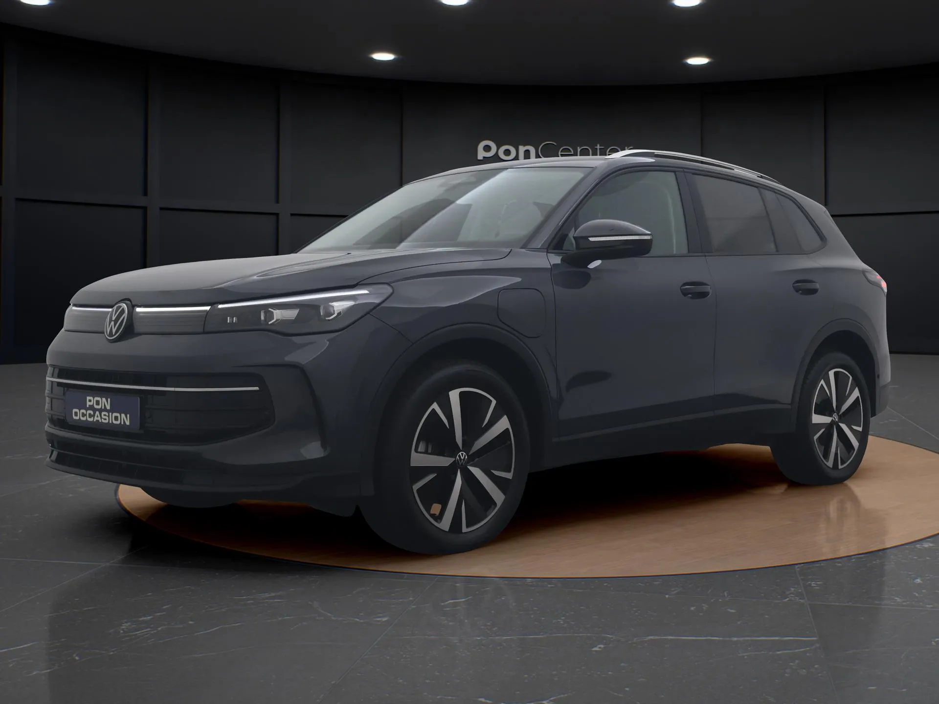 Volkswagen Tiguan — foto 1