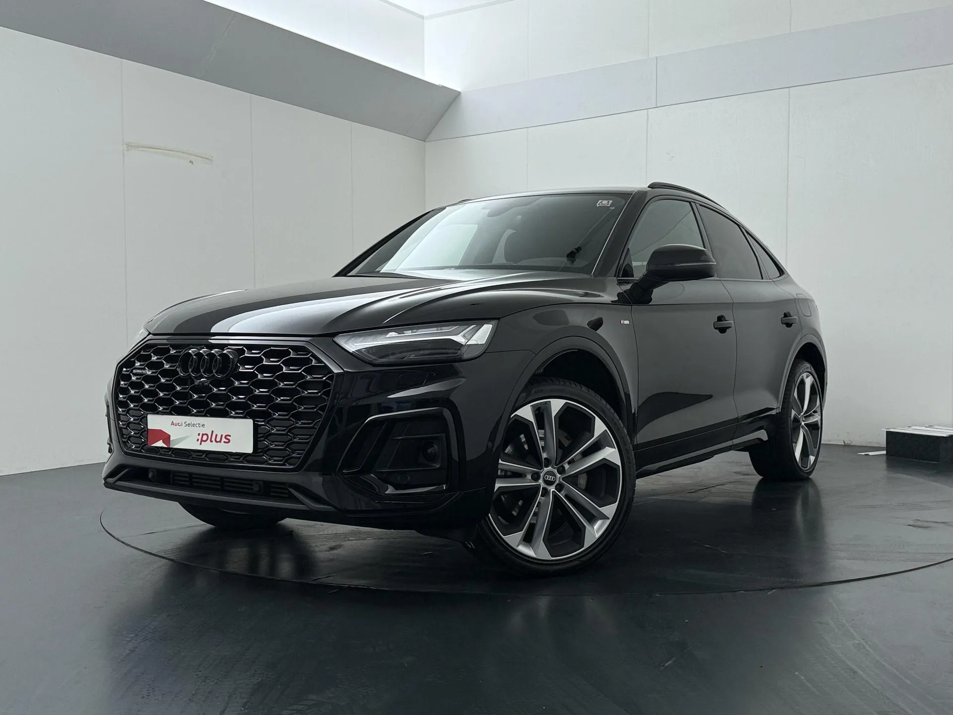 Audi Q5 — foto 1